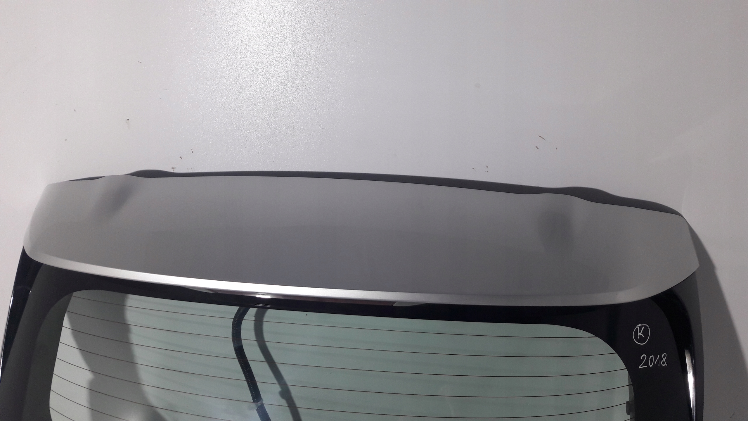 TOYOTA COROLLA E21 rear trunk door HATCHBACK 2018