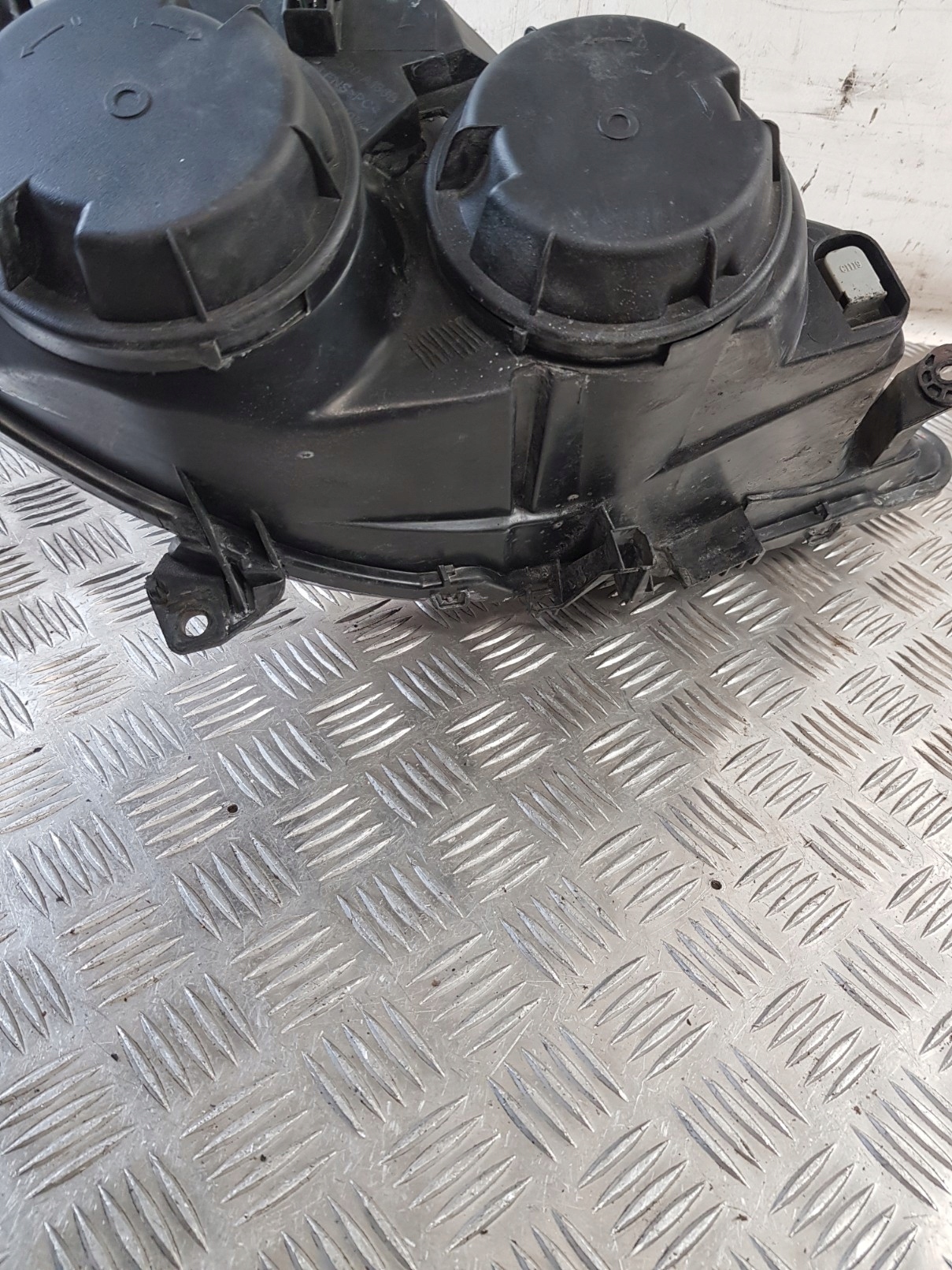 light left front TYC PEUGEOT 307 EUROPA
