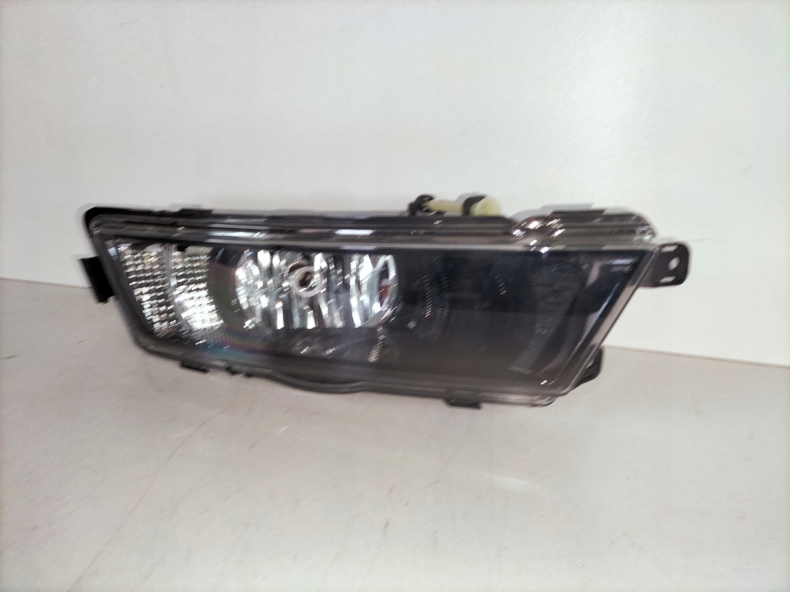 fog light light right SKODA RAPID 12-17 LED