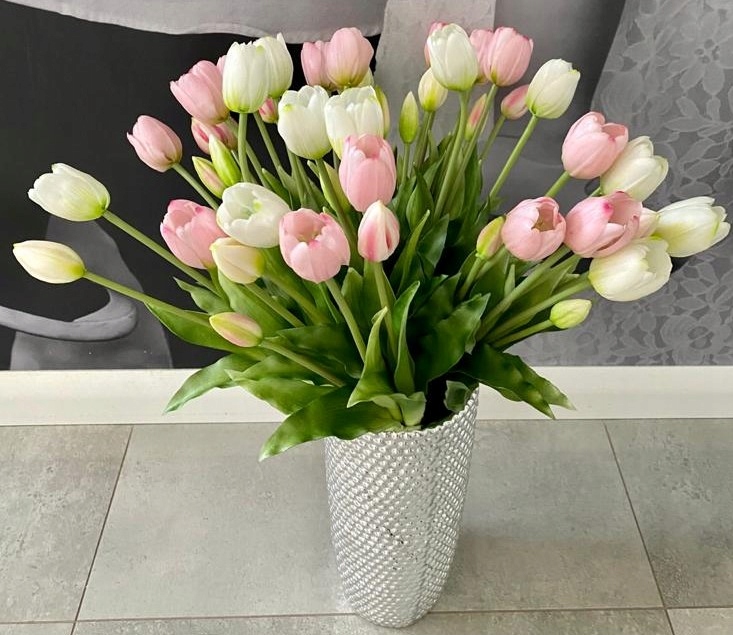 Tulipan Tulipany jak ŻYWE SILIKONOWE ROZNE KOLORY Rodzaj bukiety