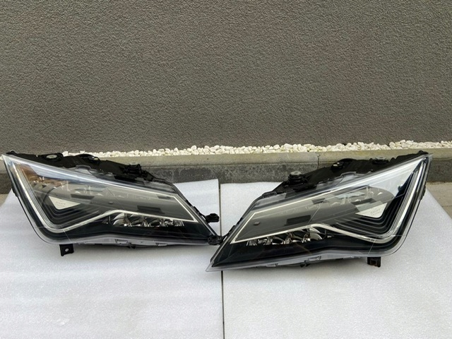 lights Seat Leon 5F LIFT Full Led left right