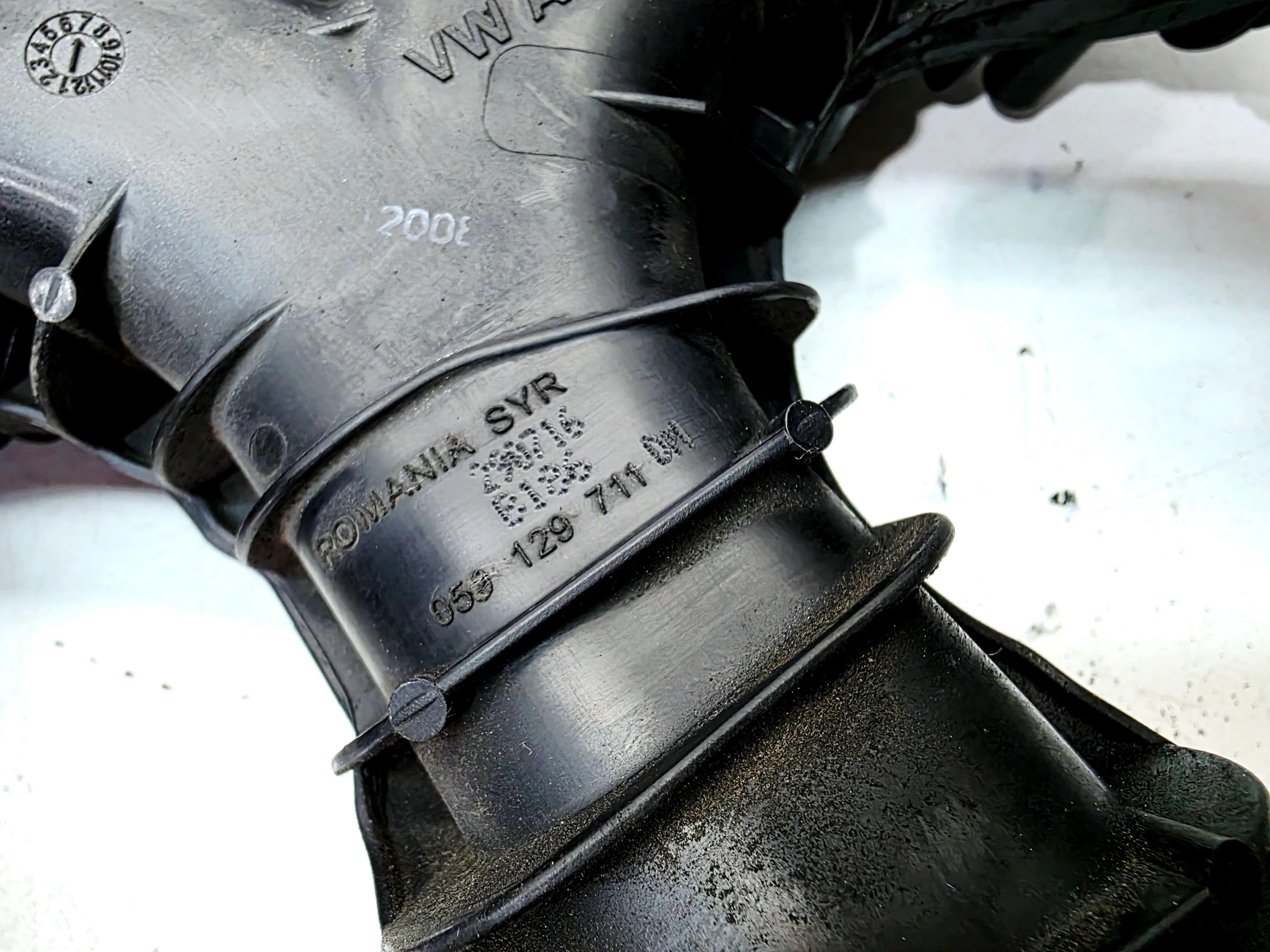 intake manifold AUDI A4 B9 A6 C7 A7 Q7 4M 3.0 TDI 059129711DM