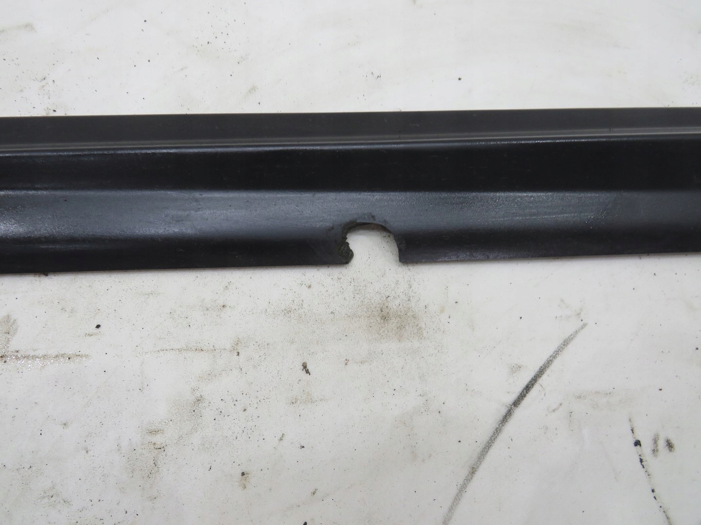 LISTWA PROGOWA LEWA 4X4 SWIFT MK7 Producent części Suzuki OE