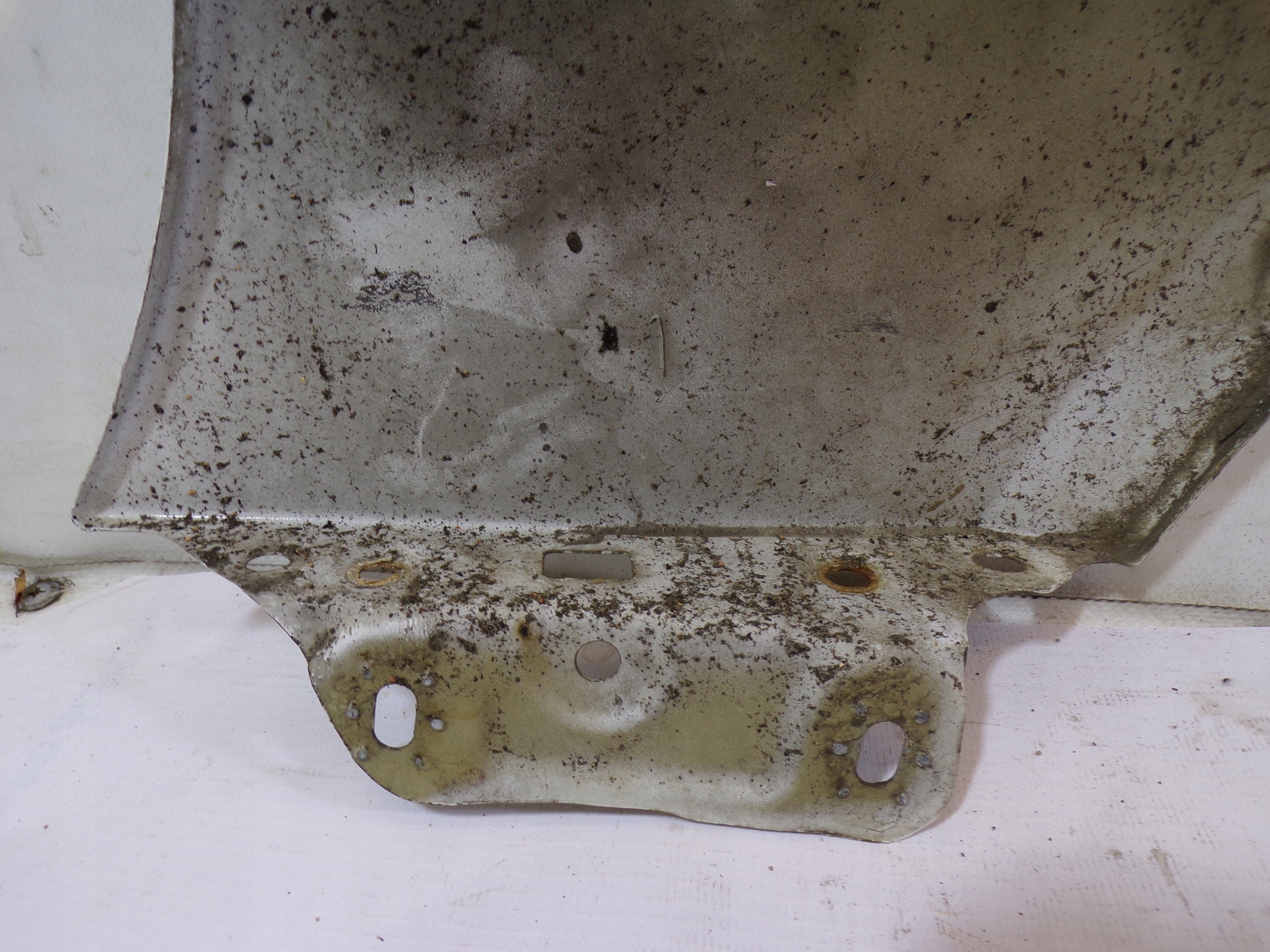 fender right front SKODA FABIA 2 II colour 1026
