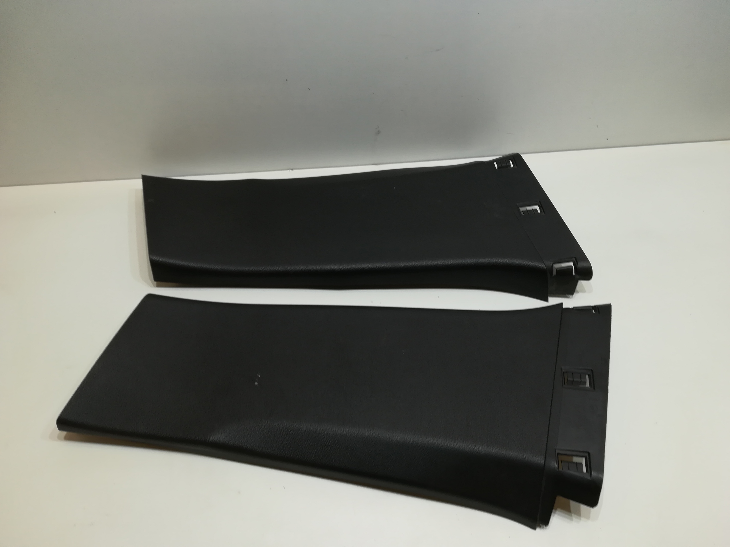 OSŁONA SŁUPKA ŚRODKOWEGO HB OPEL INSIGNIA A