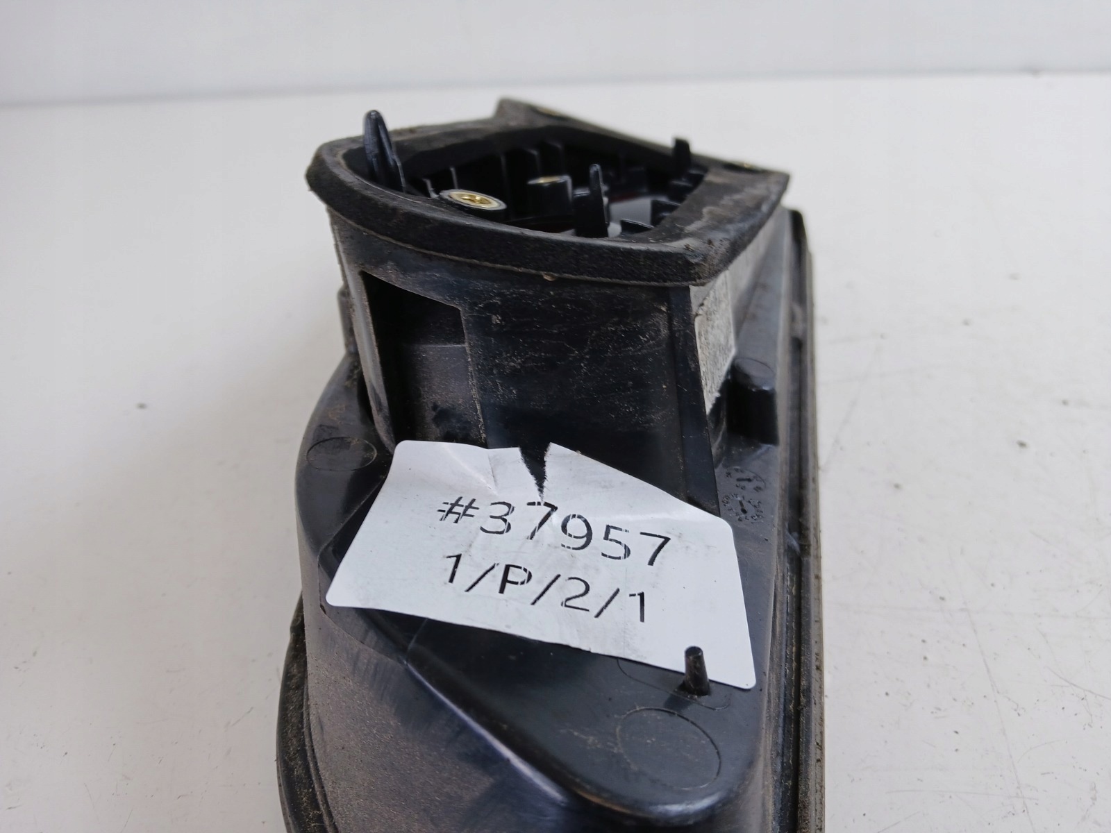 SEAT IBIZA III light left rear part trunk door