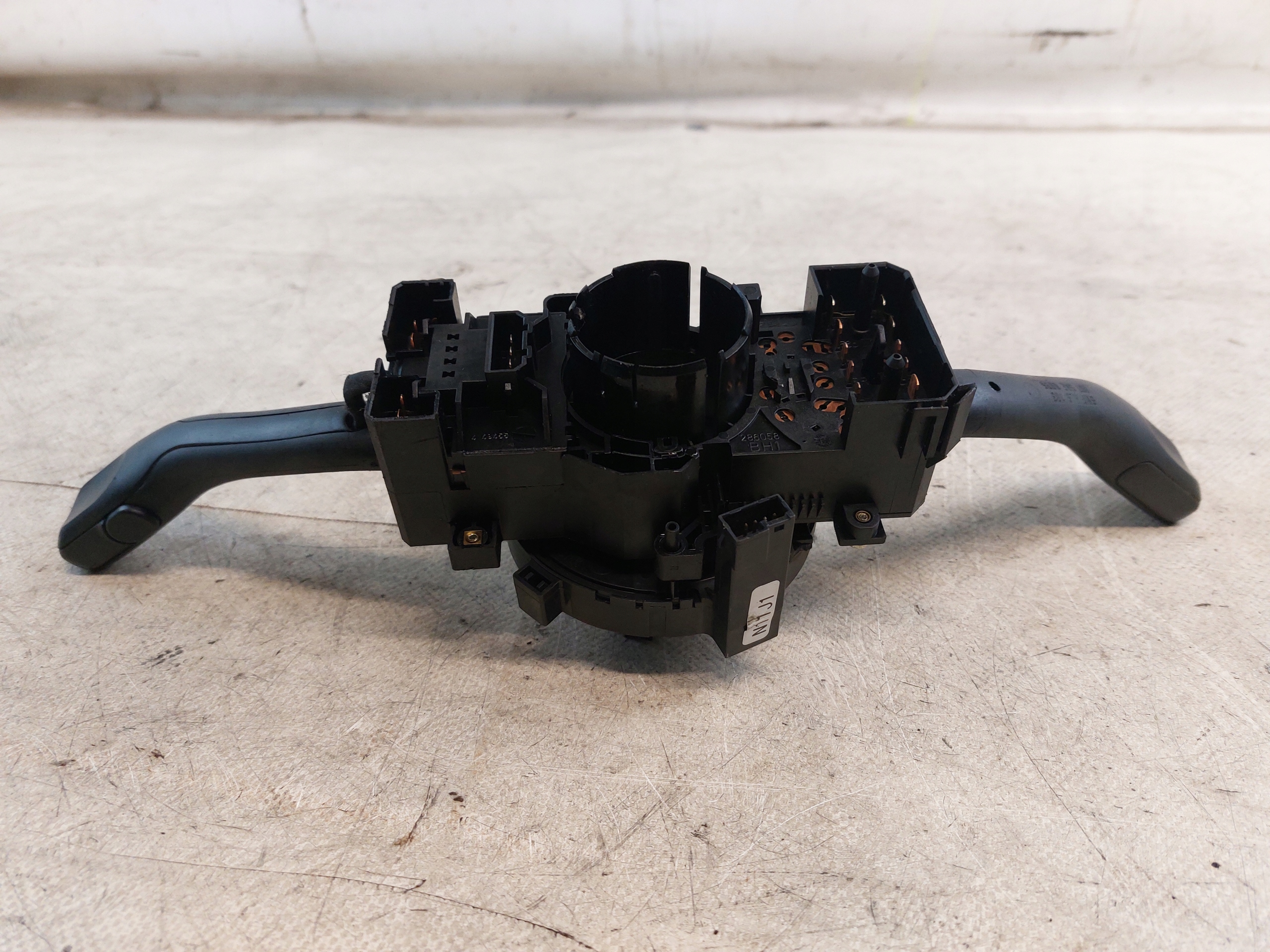 steering wheel levers and controls AUDI A3 8L