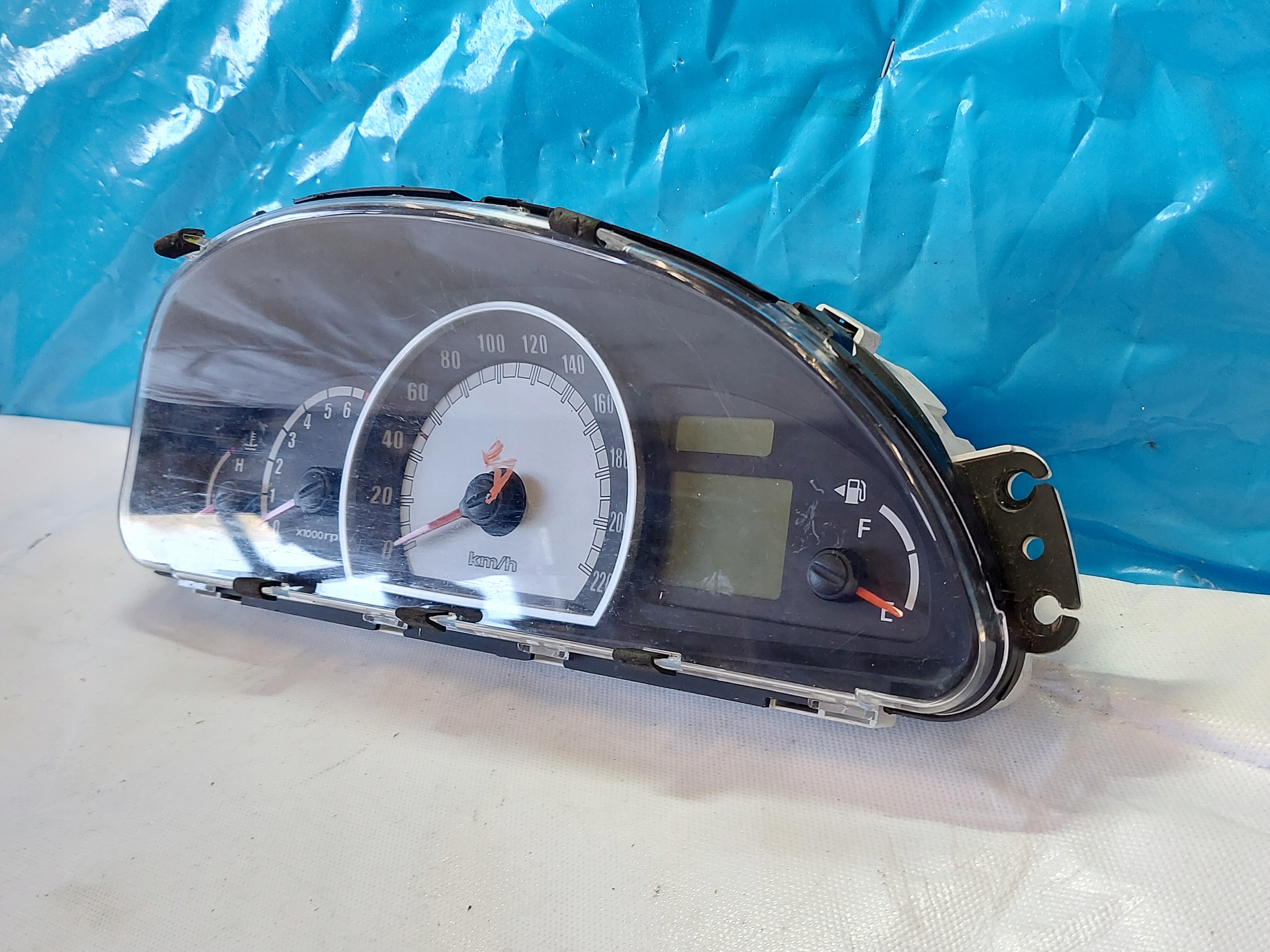 dials clock hyundai matrix 1.6 b 94003-17510