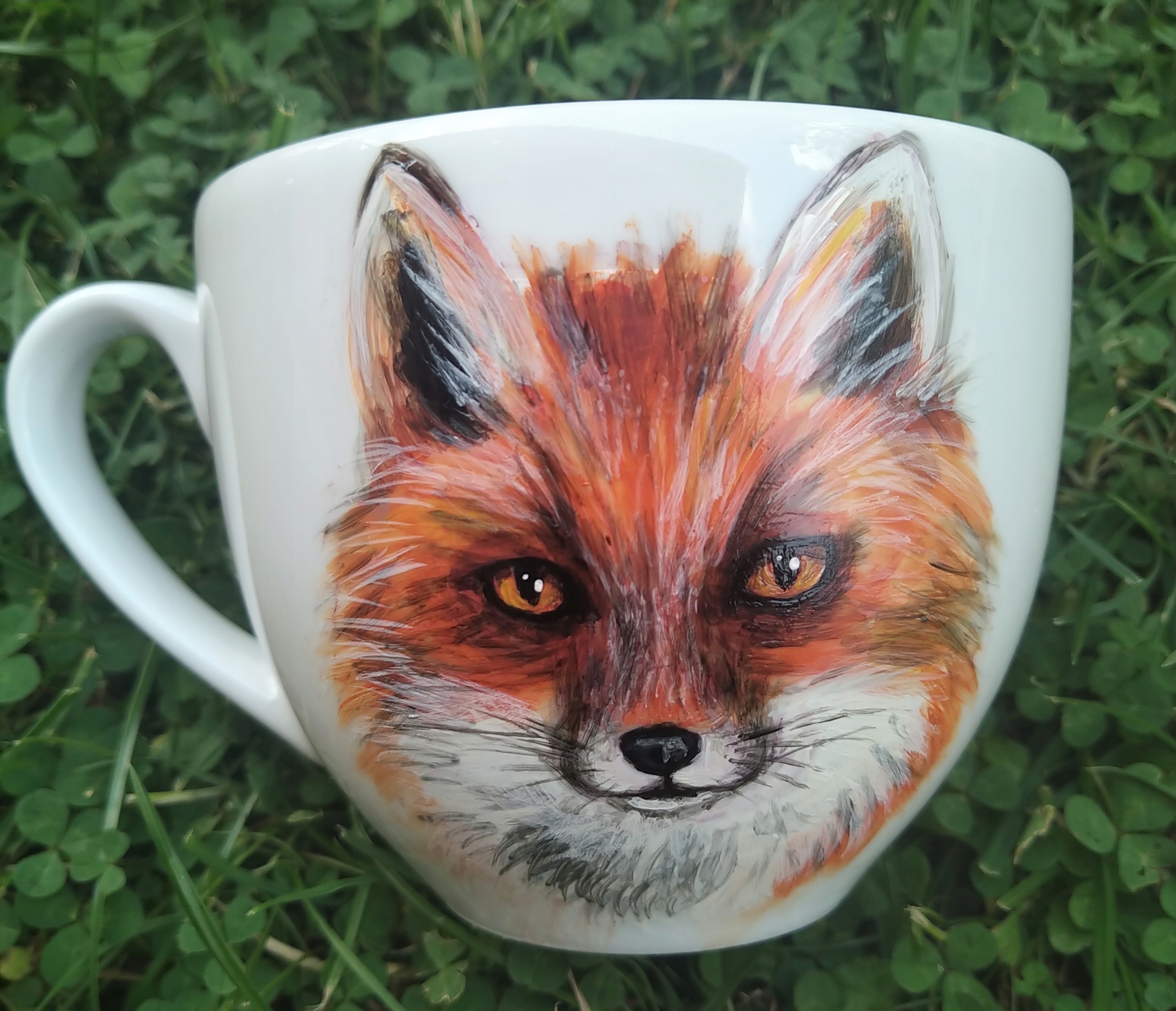 Ručně malovaný hrnek liška
