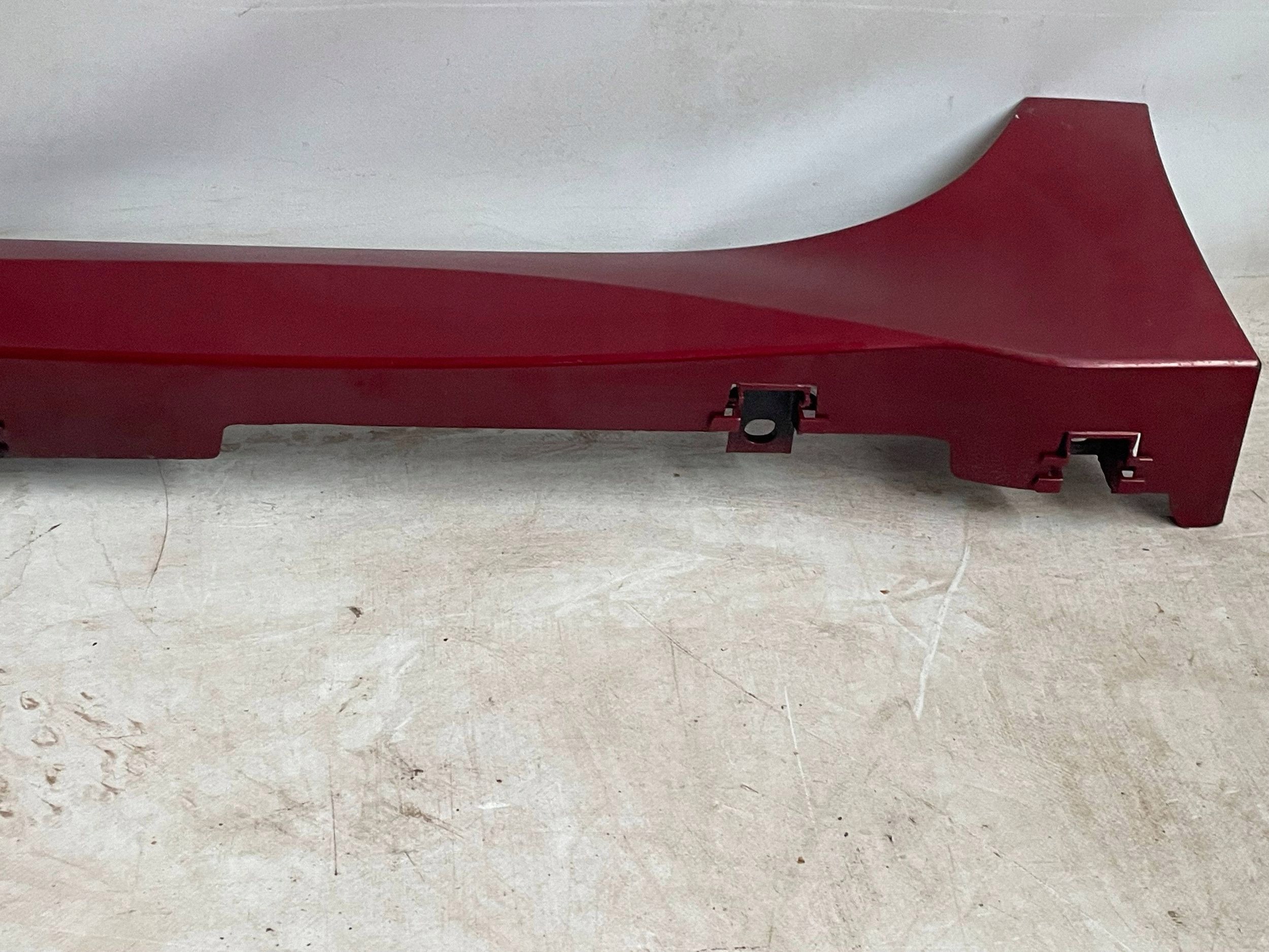 cap threshold NISSAN LEAF II (ZE1) 768515SA0B @M