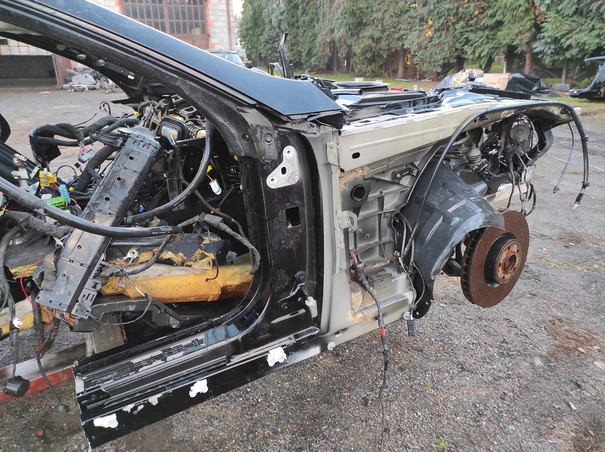 ЛОНЖЕРОН ЧЕТВЕРТЬ ПРАВА ЛЕВА MERCEDES СЛ 231