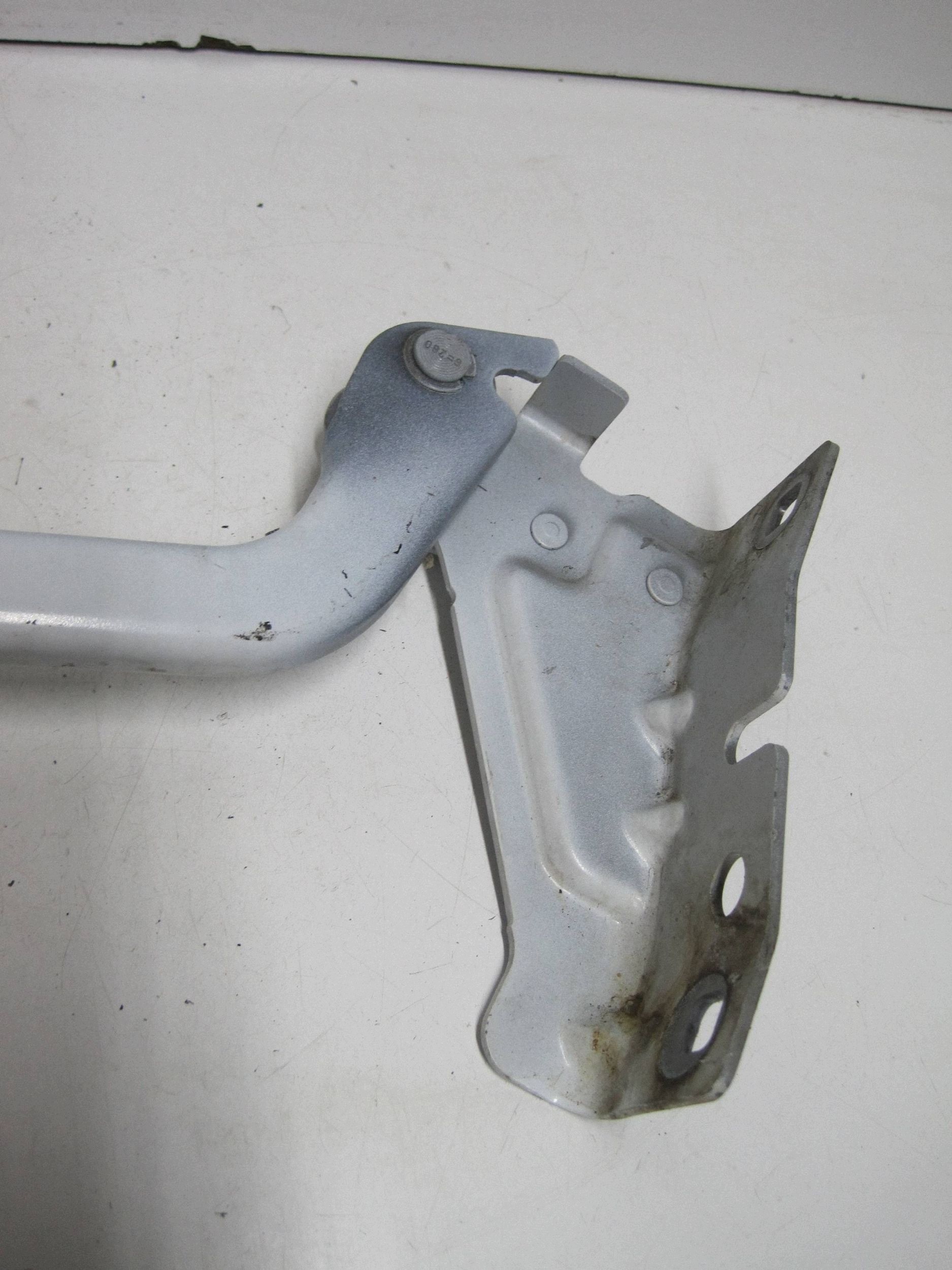hinge bonnets left RENAULT AUSTRAL 654012611R