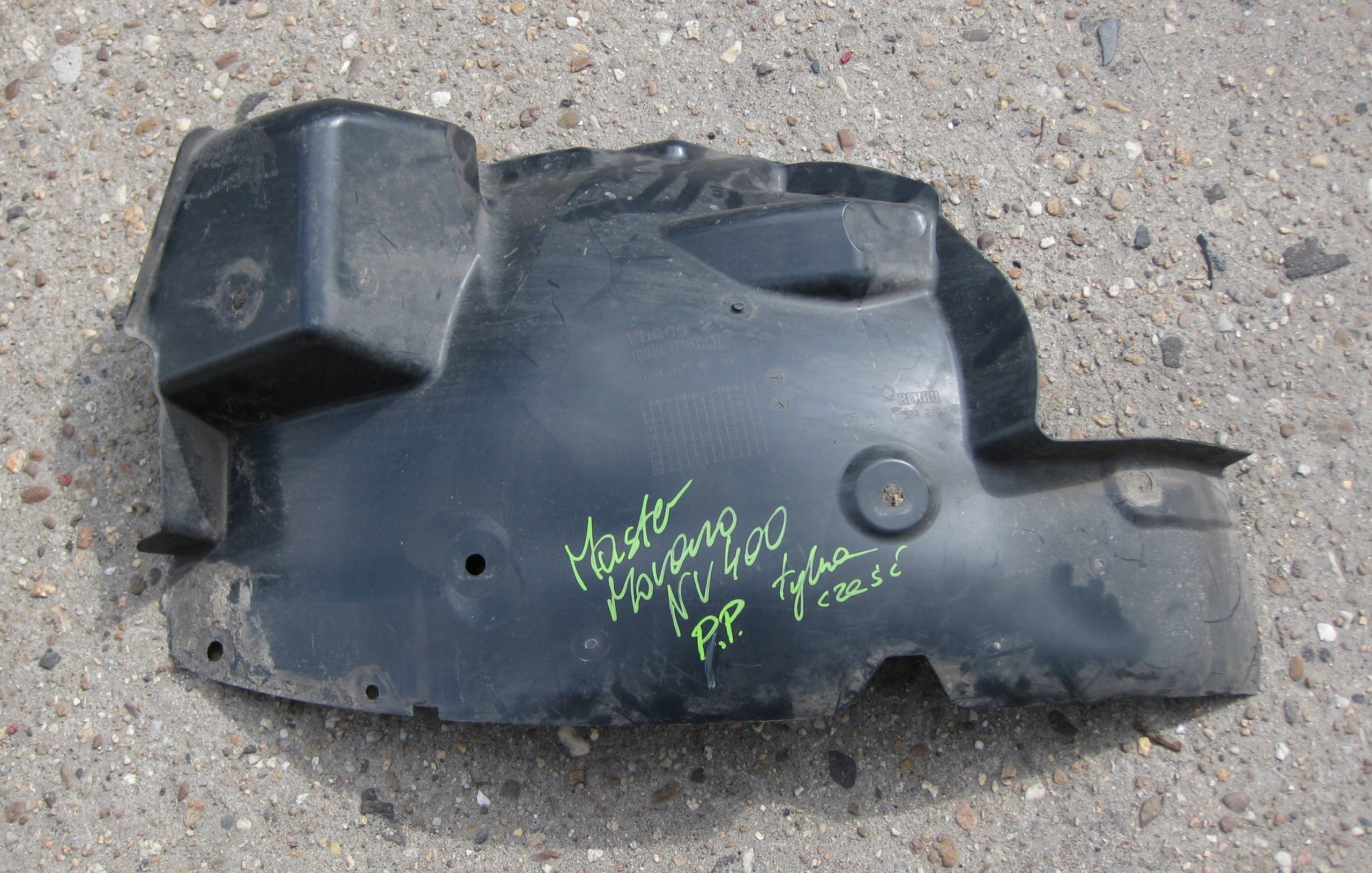 RENAULT MASTER III LIFT mudguard front right 638406859R front part