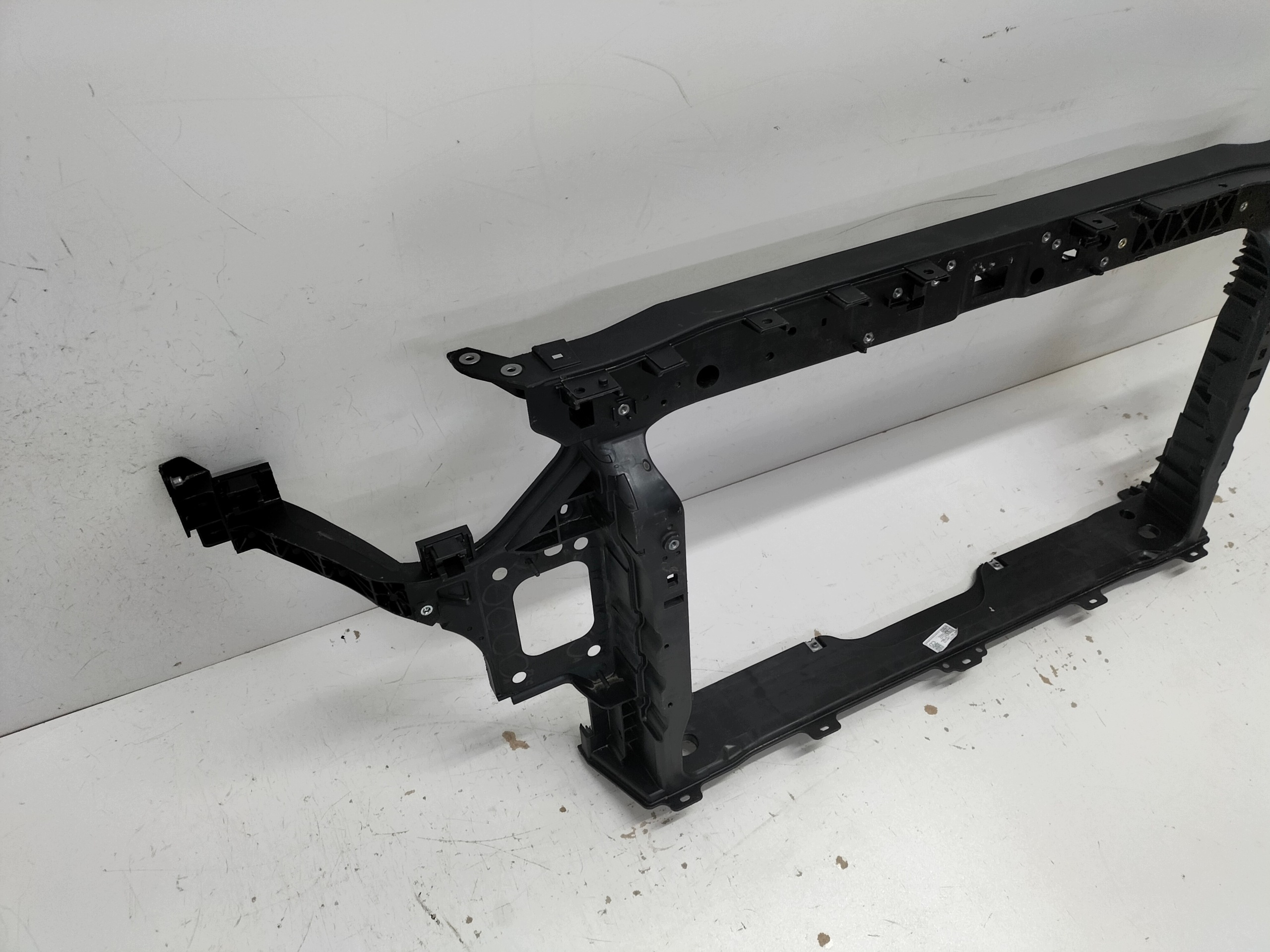 support panel for radiators pillar iron front KIA X-CEED 19- 48V zakuty patrz numer