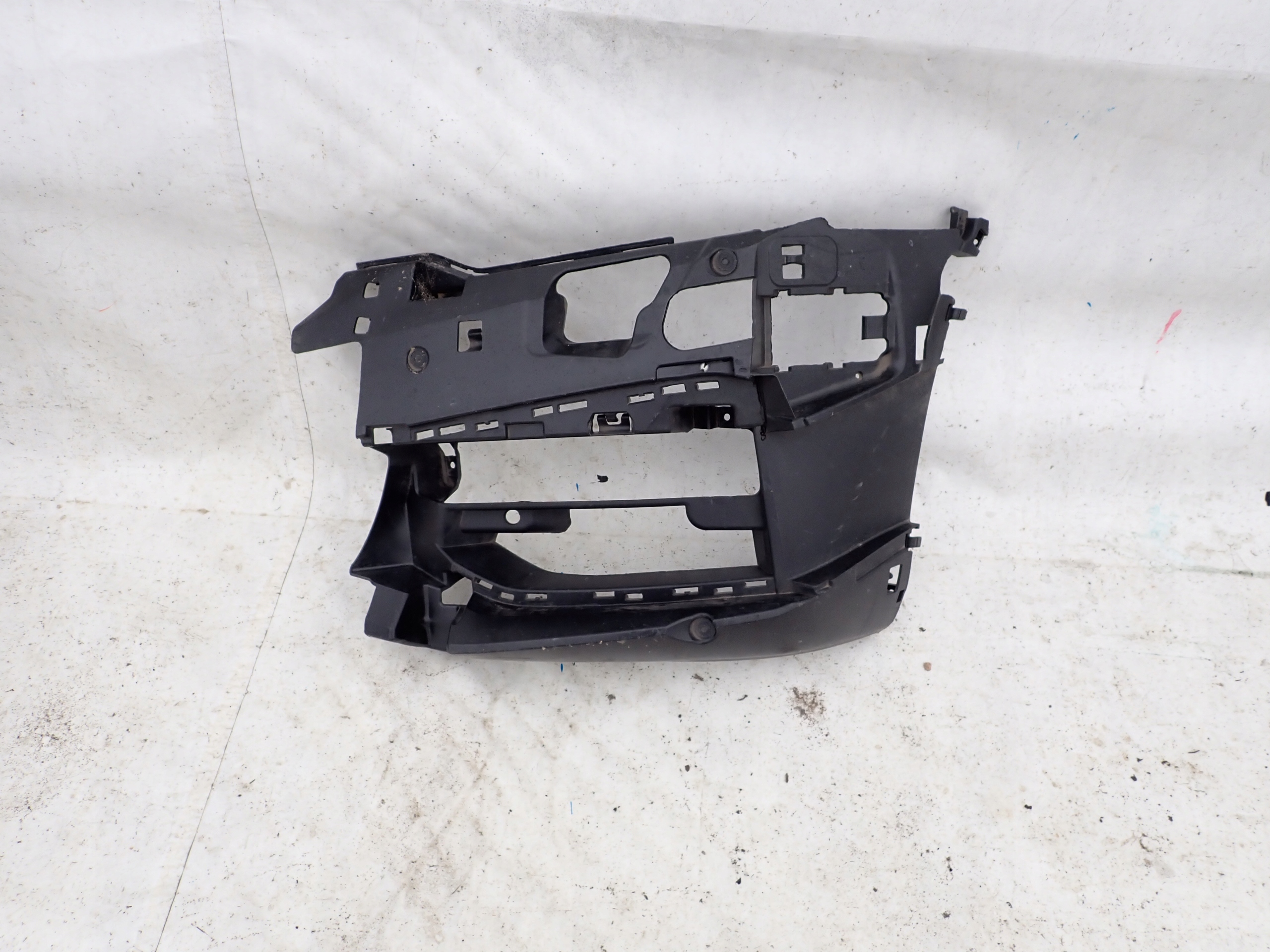 BMW G30 G31 m-packet support holder left front