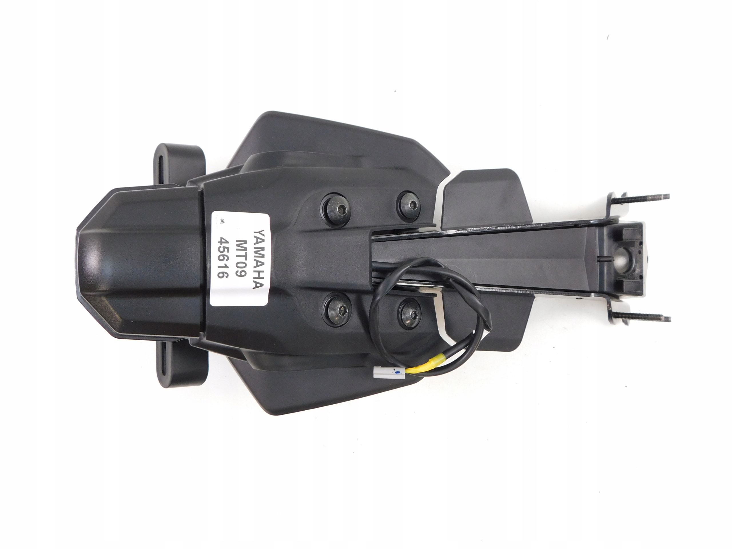 YAMAHA MT09 КРІПЛЕННЯ ЗАДНЬОЇ ПАНЕЛІ