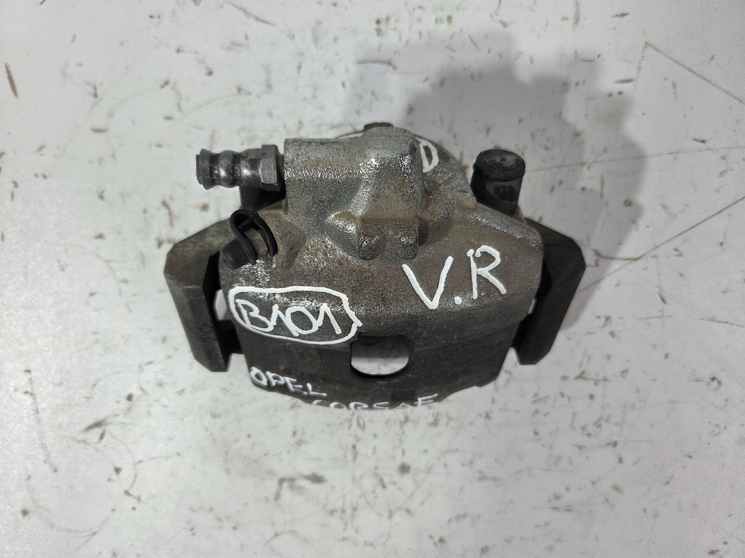 Opel Corsa E caliper brake front right (B101)