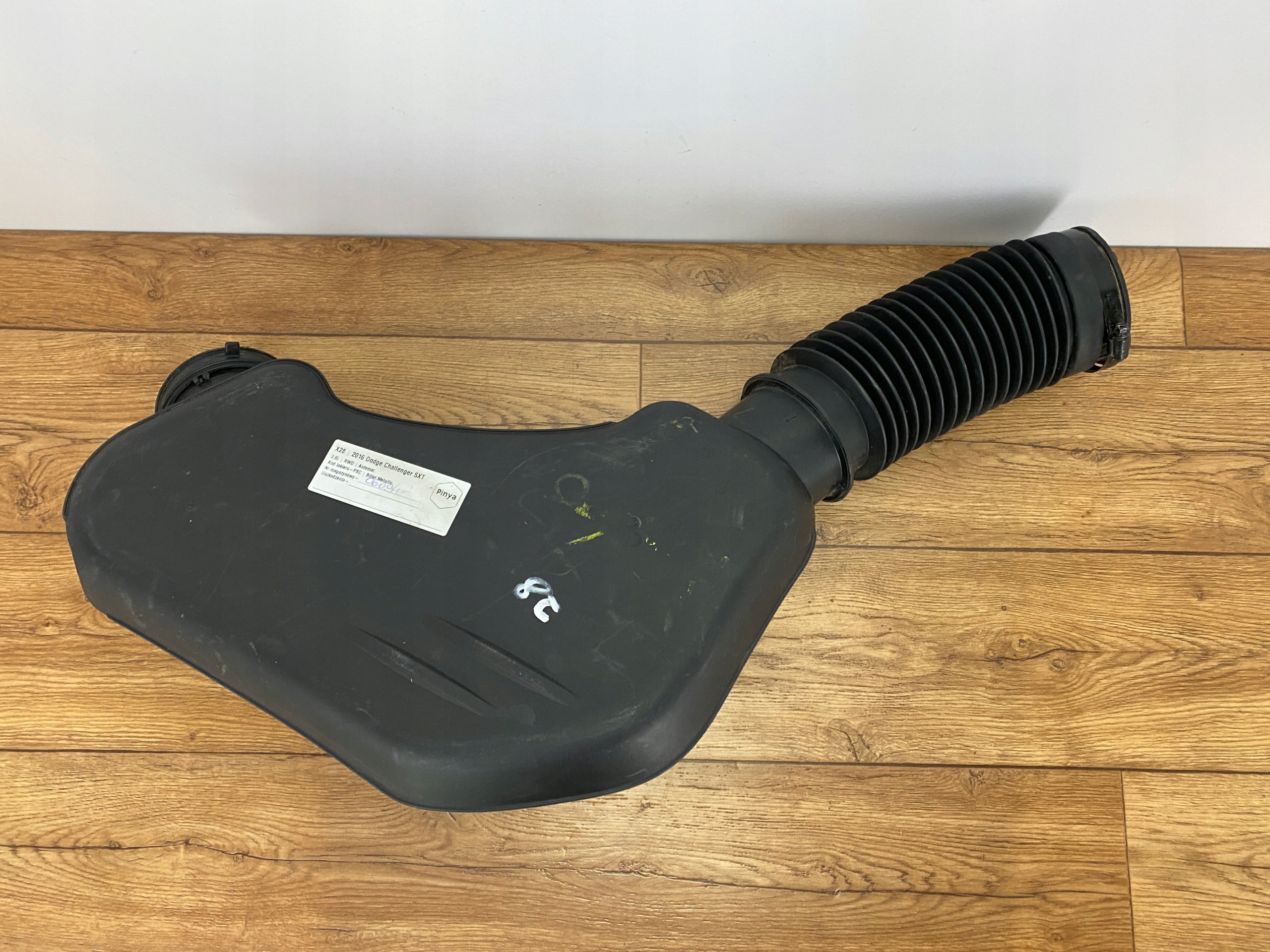 Dolot rohr rezonator Gehäuse filter luft Dodge Challenger 2015+ USA