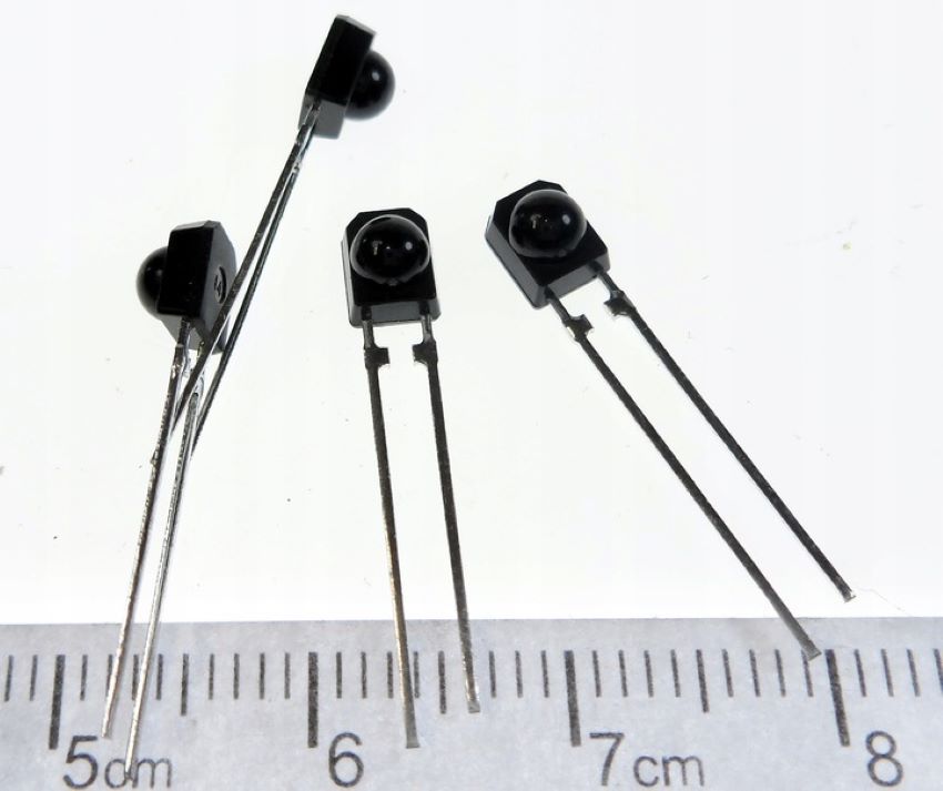 [STcs] PD410PI Dioda High Speed Fotodioda Sharp