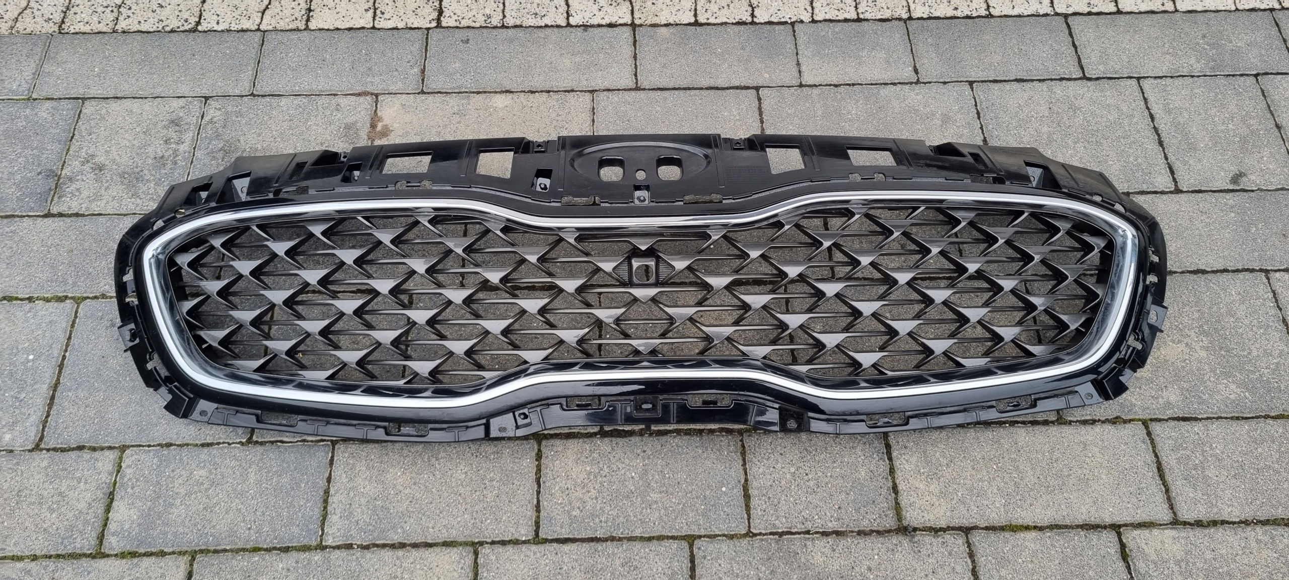 Kia Sportage JA Kühlergrill FRONTGRILL Kühlergitter - Thumbnail 1