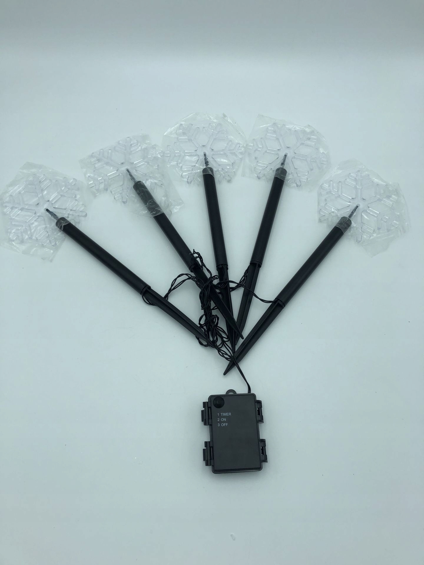 Lights4fun oświetlenie zewnętrzne płatki śniegu EAN (GTIN) 5056106713813