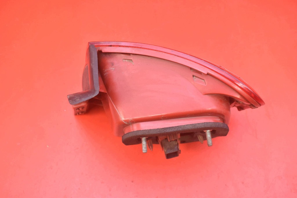light left rear part rear 3C5945095C VW PASSAT B6 sedan 05-10