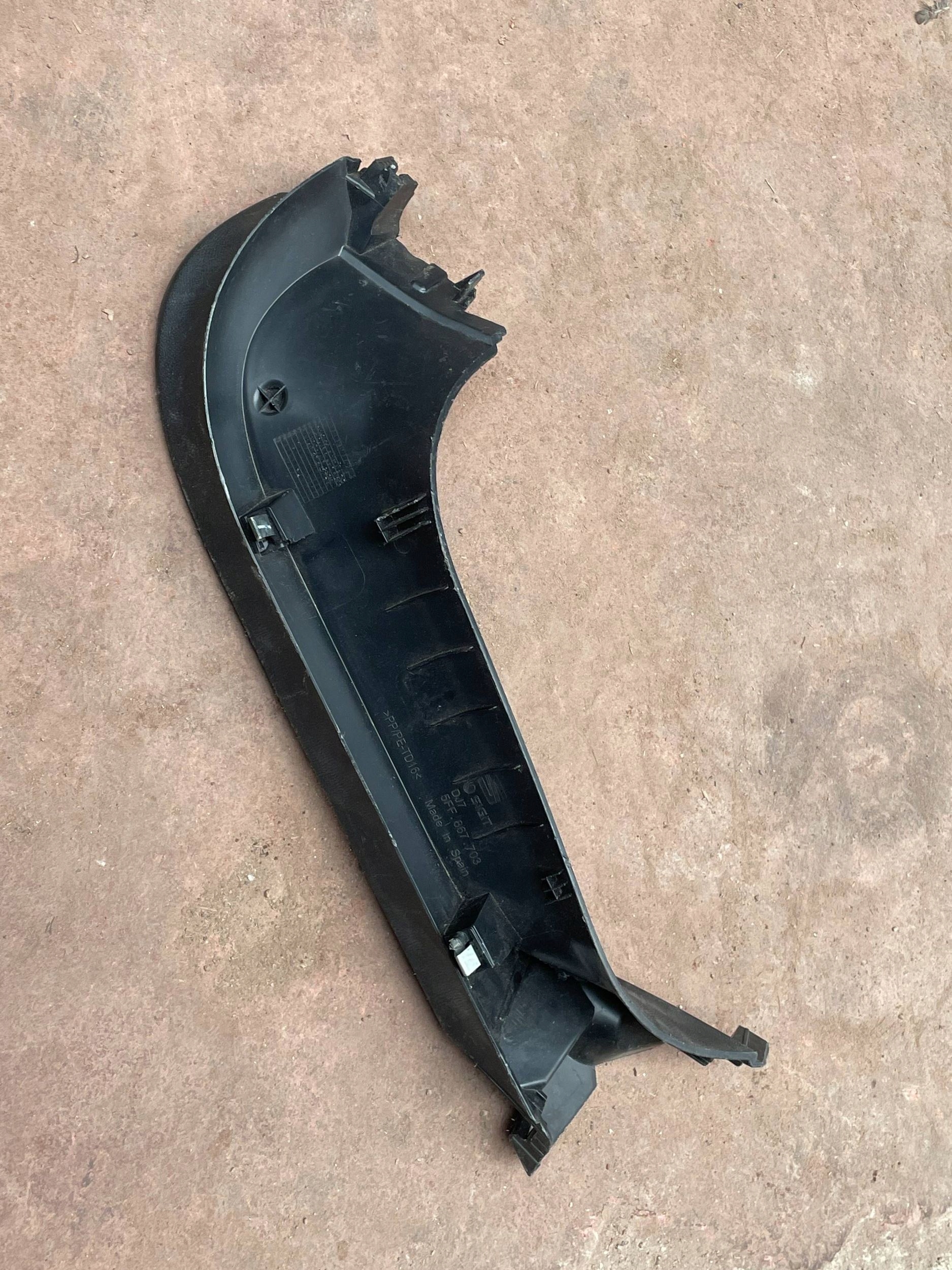 CUPRA FORMENTOR cover SLUPKA left 5FF867703 !J