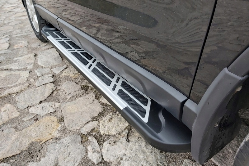 Stopnie boczne próg boki progi listwa progowa MERCEDES ML W164 2005-2011 Stan opakowania oryginalne