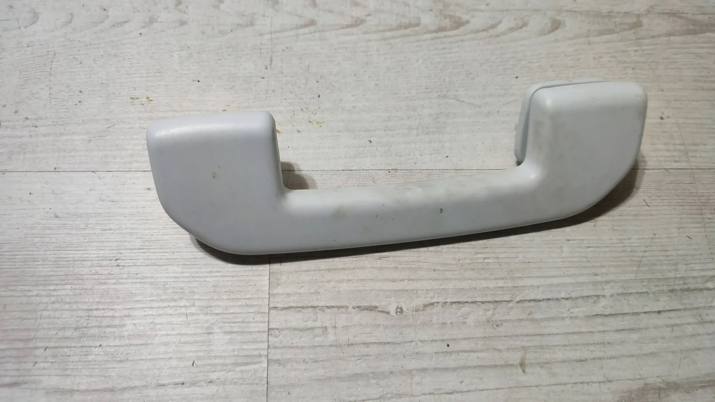 Opel Corsa F 1.2 22r. Poignée Ciel de toit