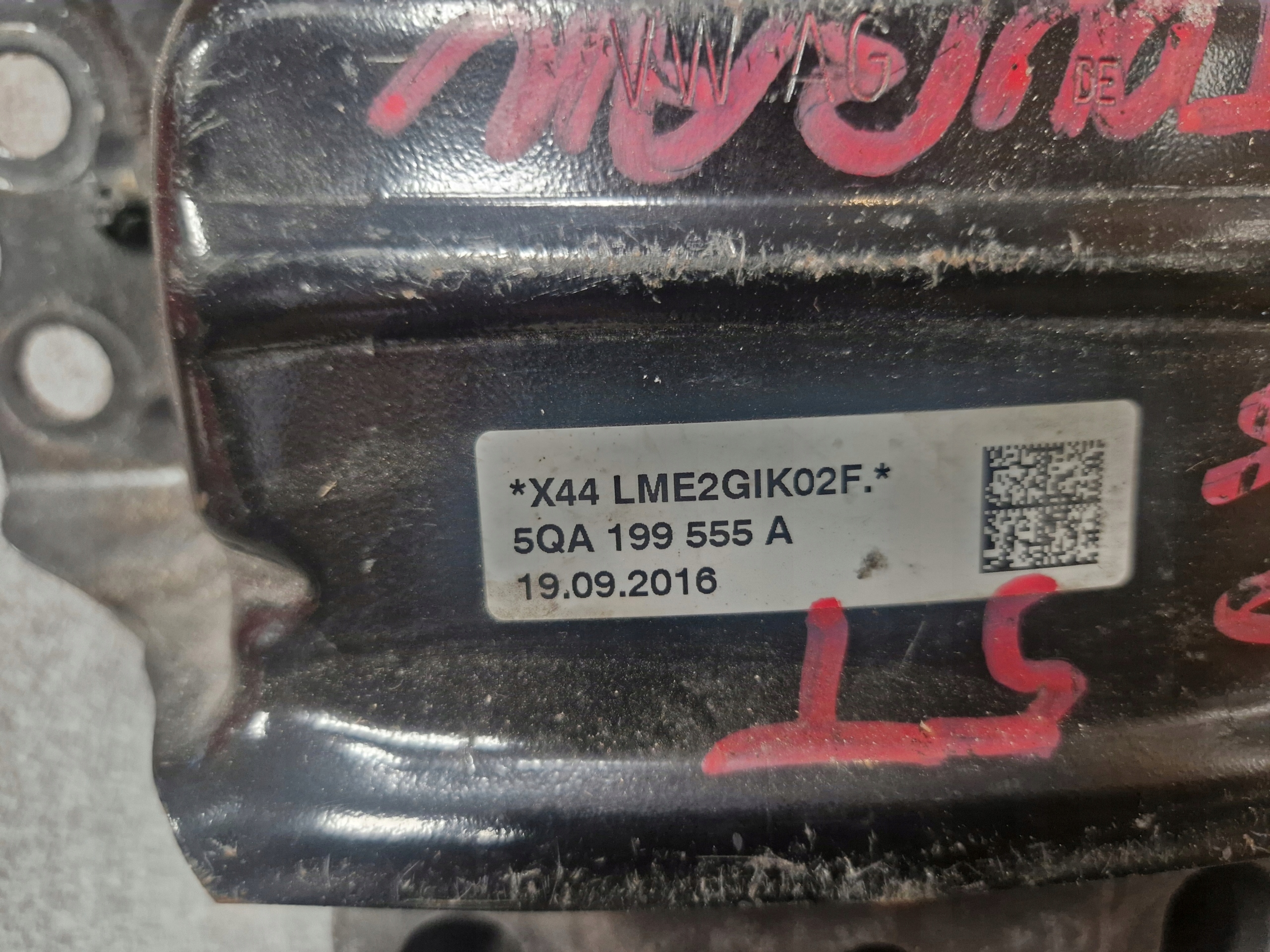 holder engine mount VW TOURAN 5T 1,4 TSI
