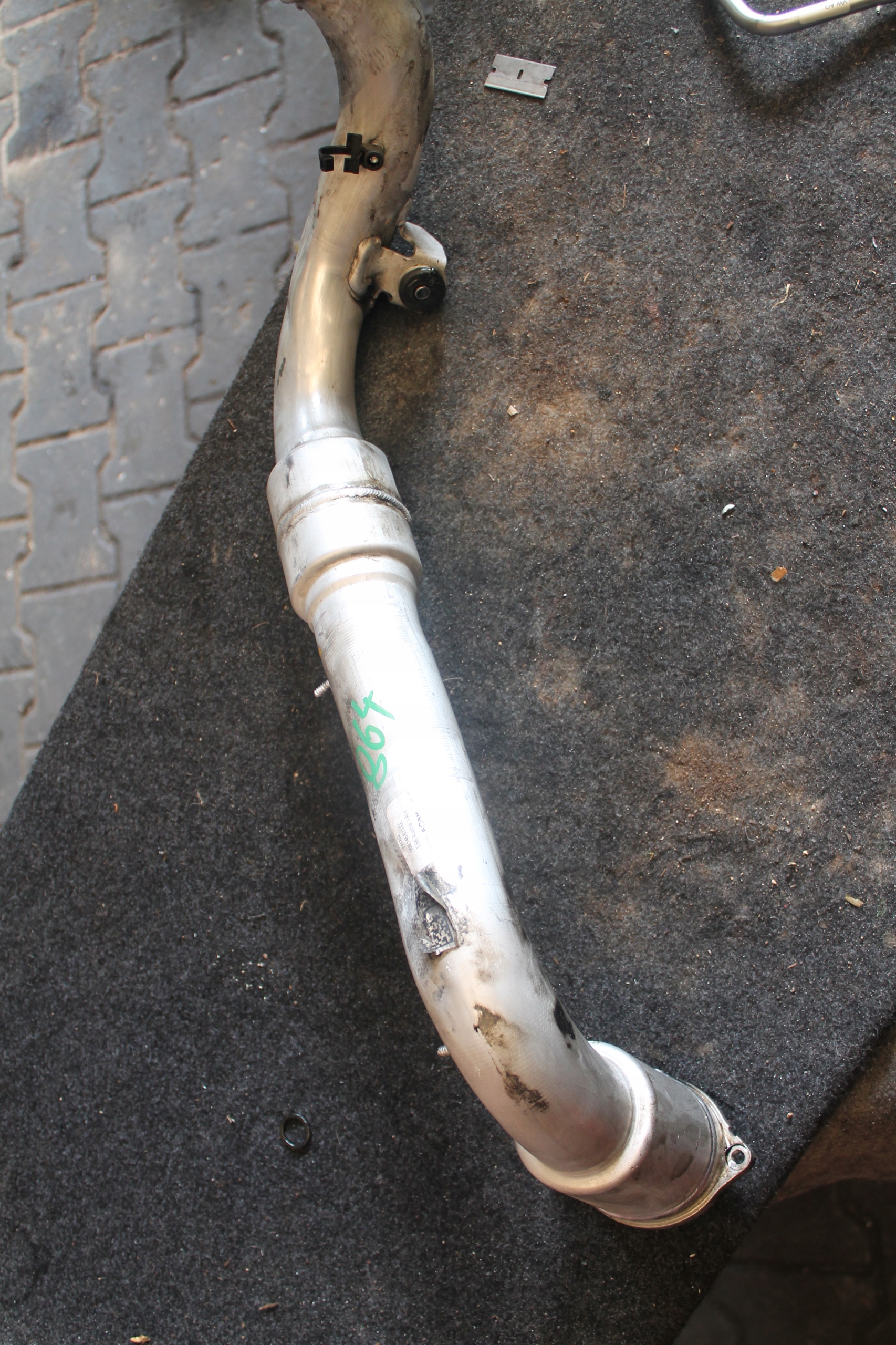 864. pipe air VW AUDI SKODA SEAT 059145673EE