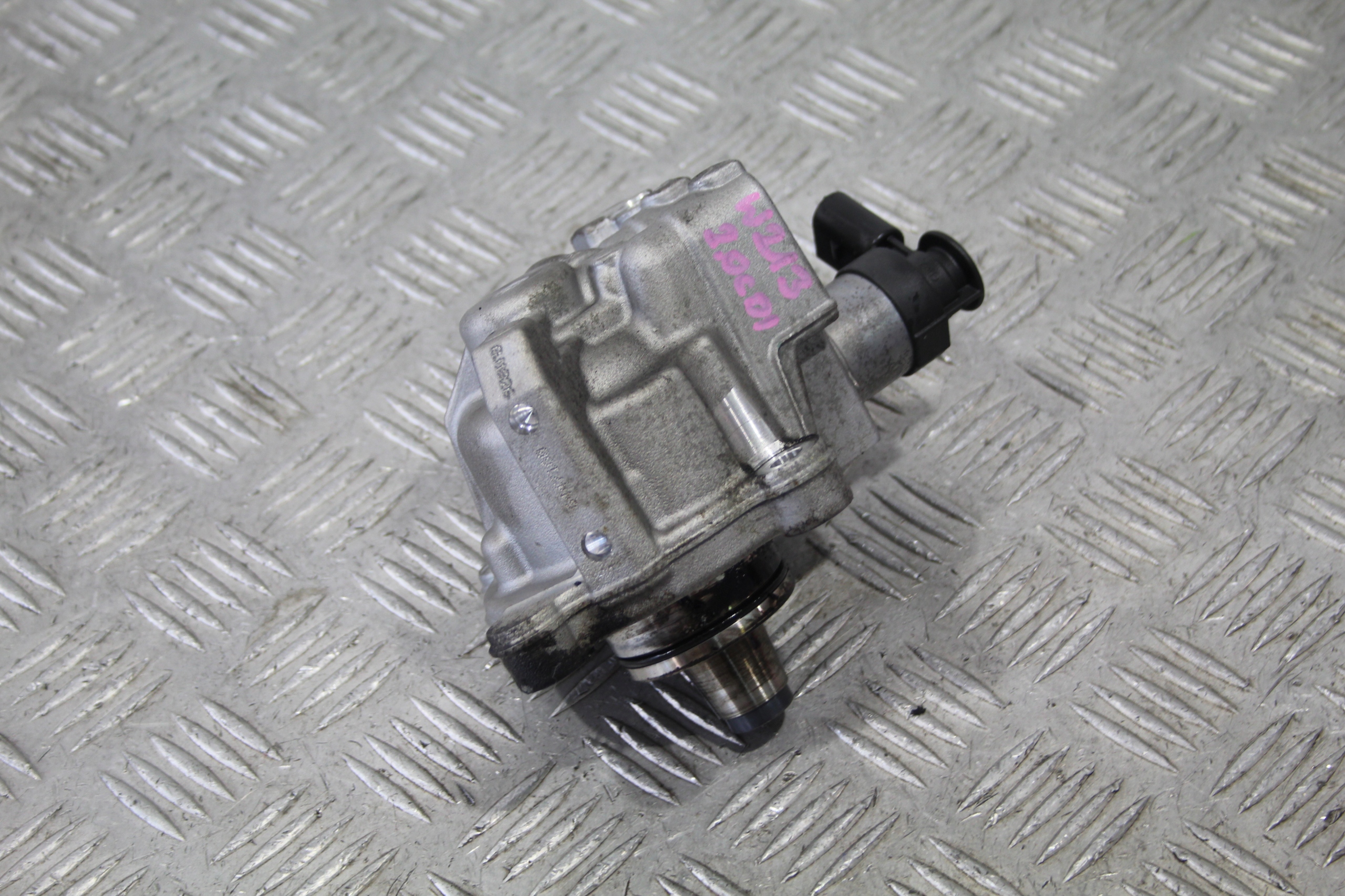 Einspritzpumpe E-KLASA W213 2,0 CDI A6540700001