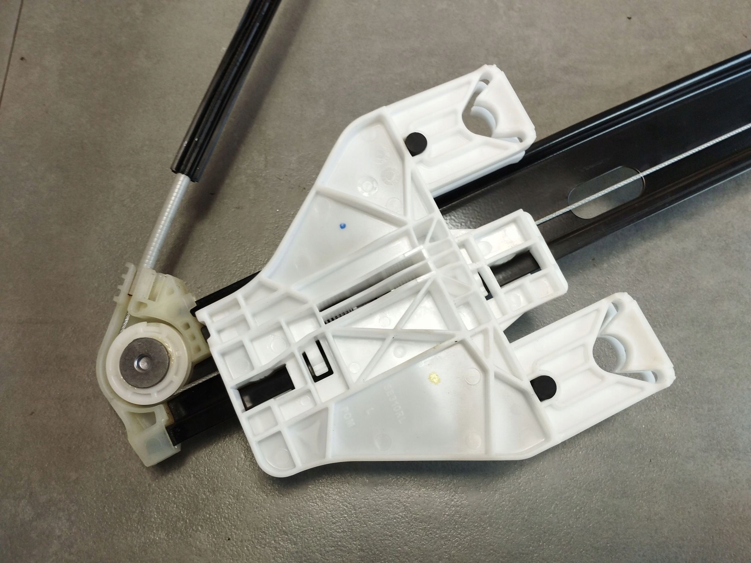 Cupra Formentor window regulator left rear part 5FA839461B
