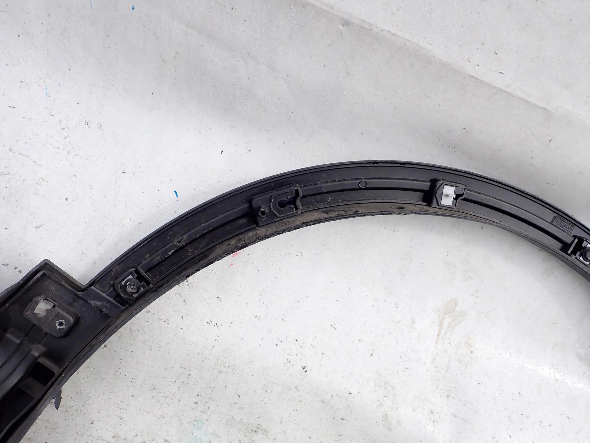 FORD KUGA II TITANIUM 13-19 moulding left front PDC