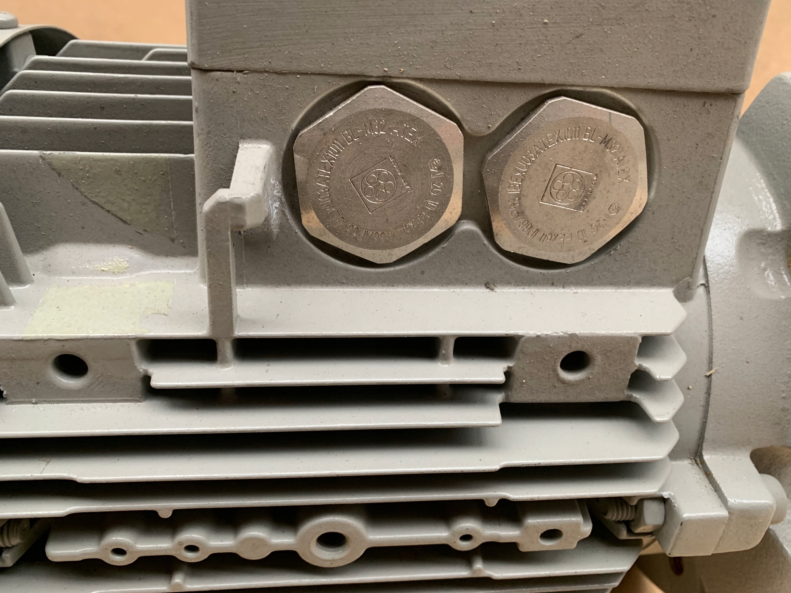 Silnik elektryczny 1,5 kW 935 obr/min kołnierzowy Rodzaj silnika elektryczny