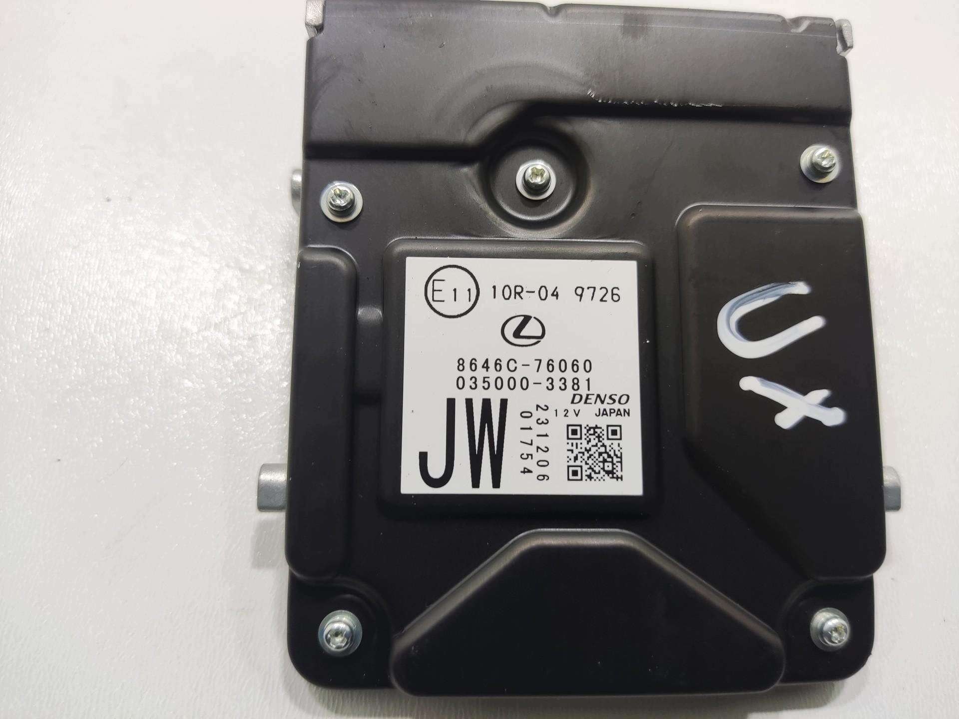 KAMERA windows CZOLOWEJ front LEXUS UX 2018-2021 8646C-76060
