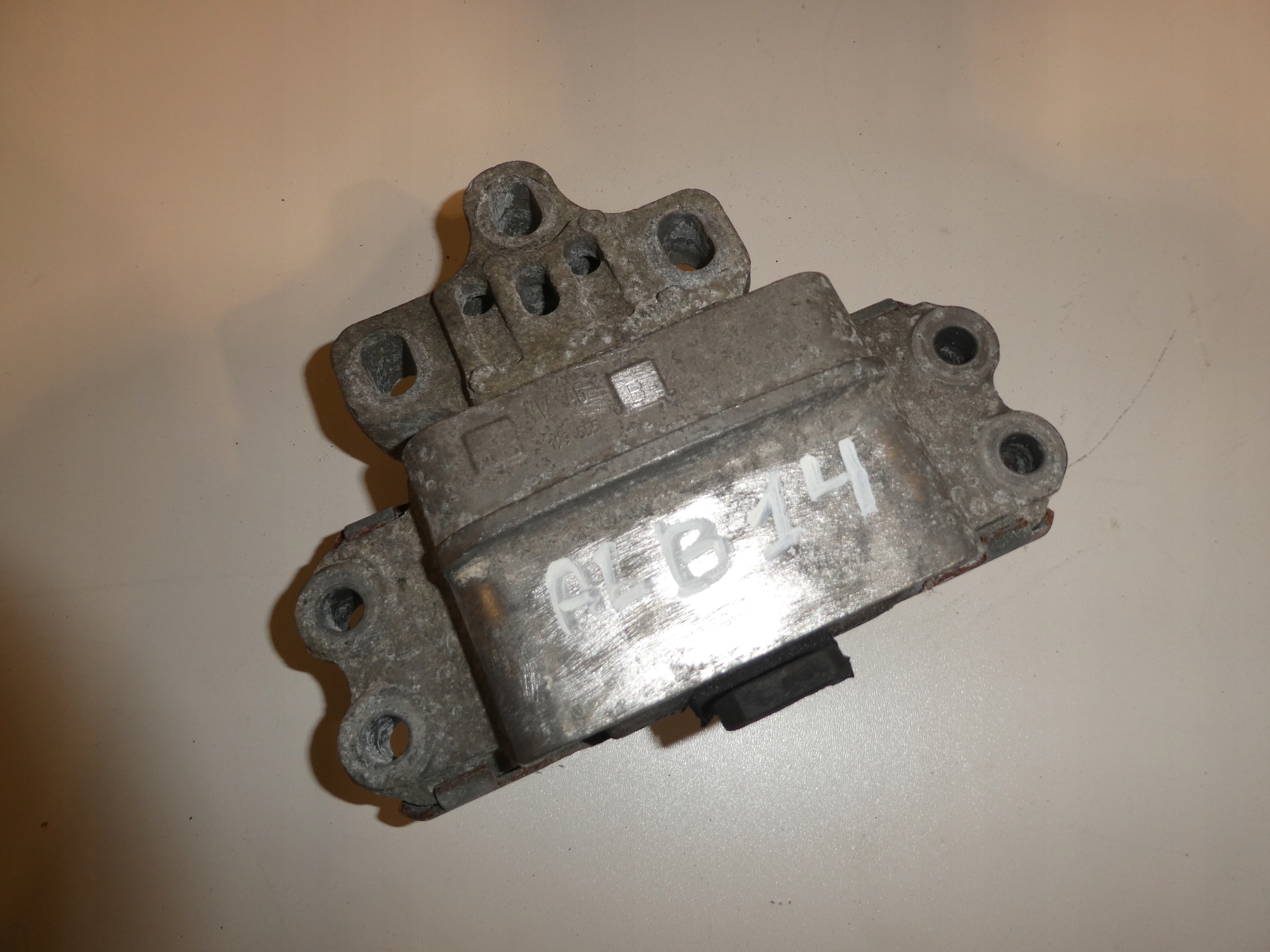 VW SHARAN 7N0 gearbox mount 7N0199555B