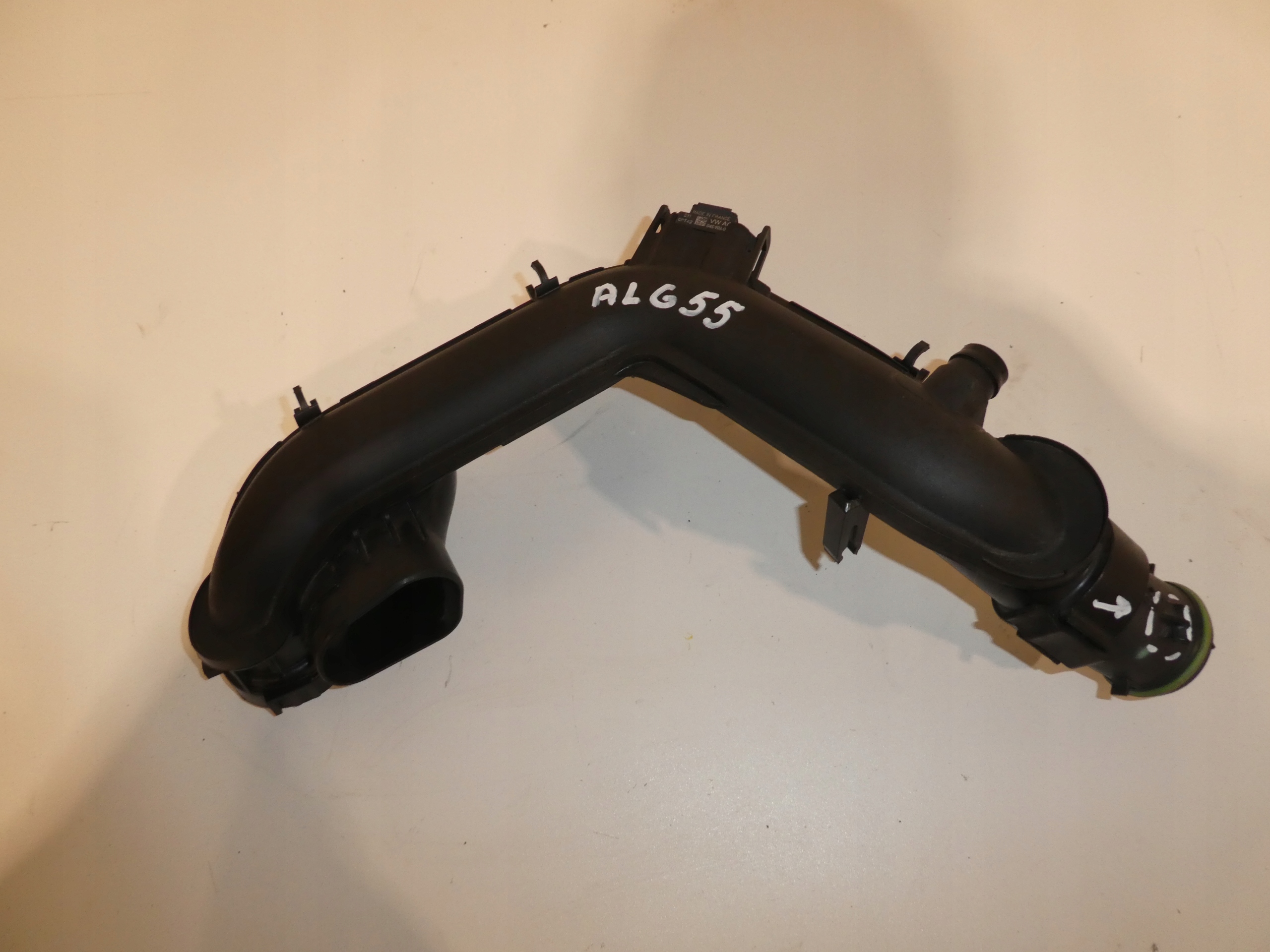 VW SEAT SKODA pipe air 04C145673E