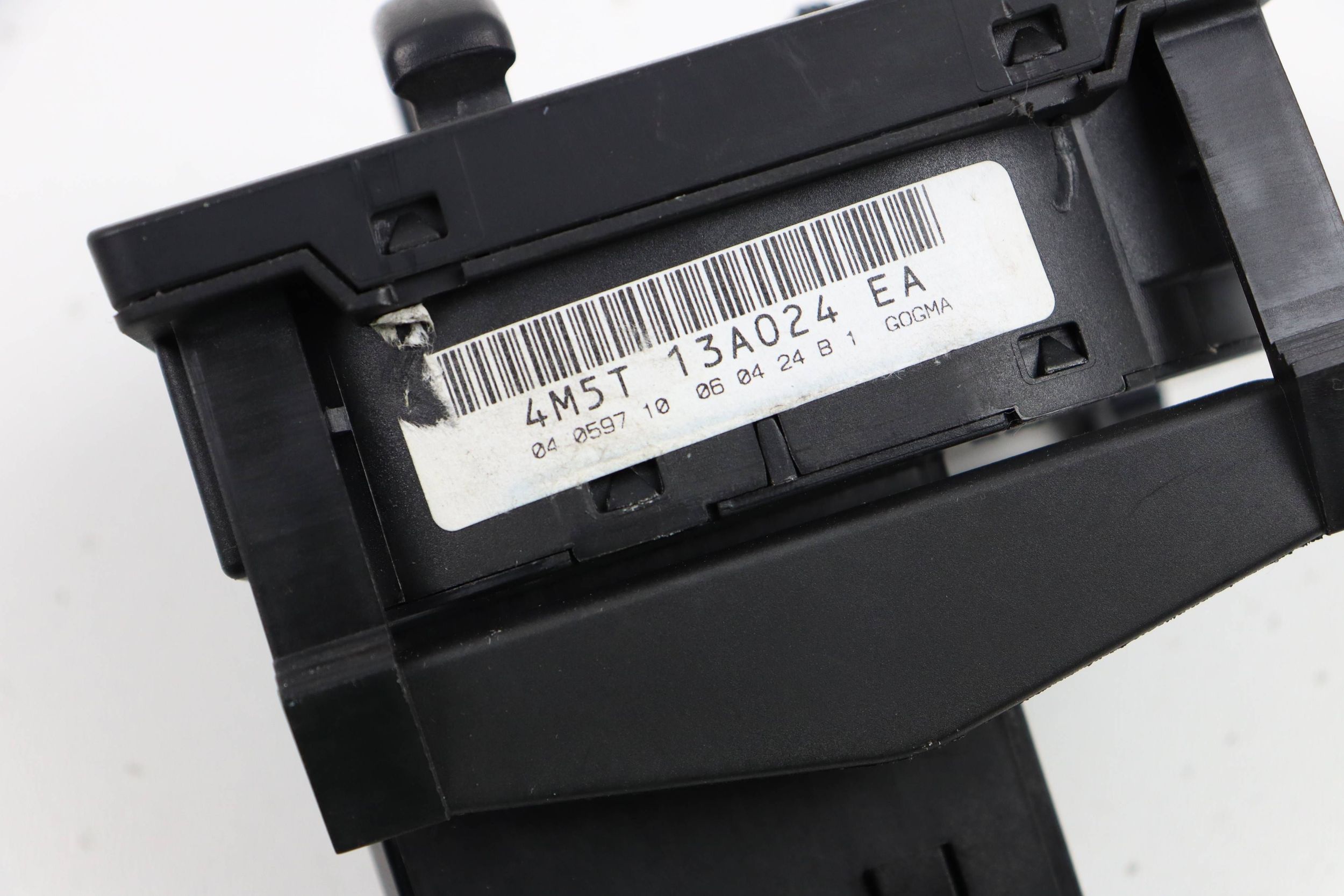 FORD FOCUS II MK2 switch light switch 4M5T13A024EA 4M5T-13A024-EA