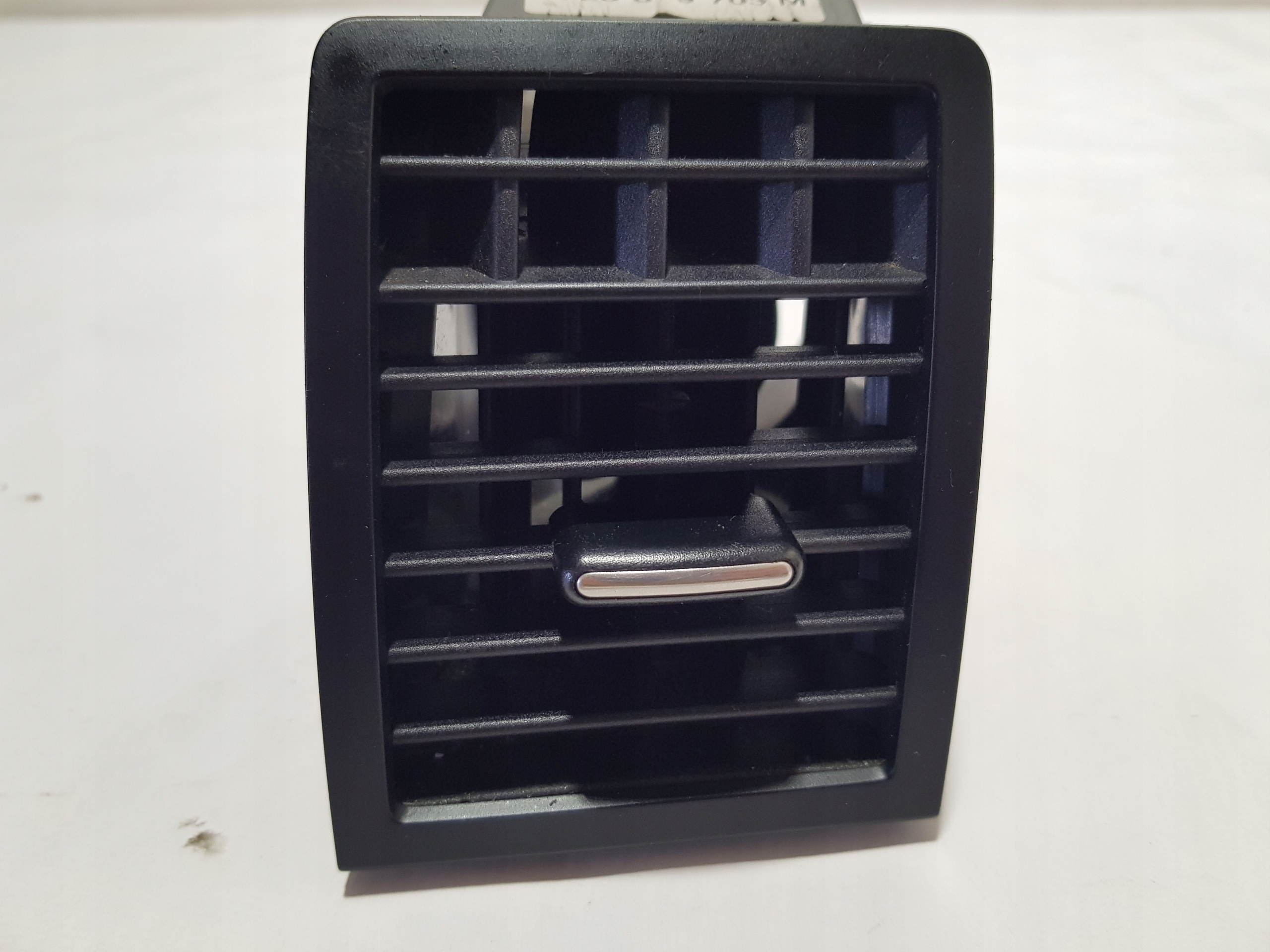 grid air conditioning devices right VW VOLKSWAGEN TOUAREG 7L 7L6819703