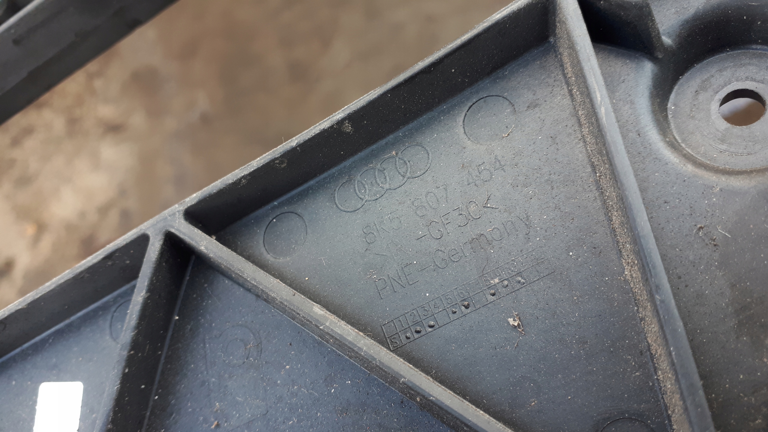 A4 B8 S4 bumper bracket right left rear part rear sedan