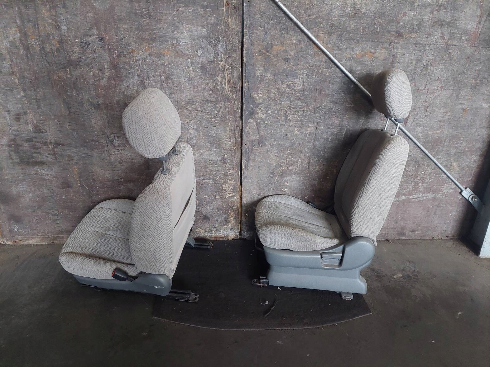 KOMPLET seats left right front + seat rear part + side SUZUKI GRAND VITARA and