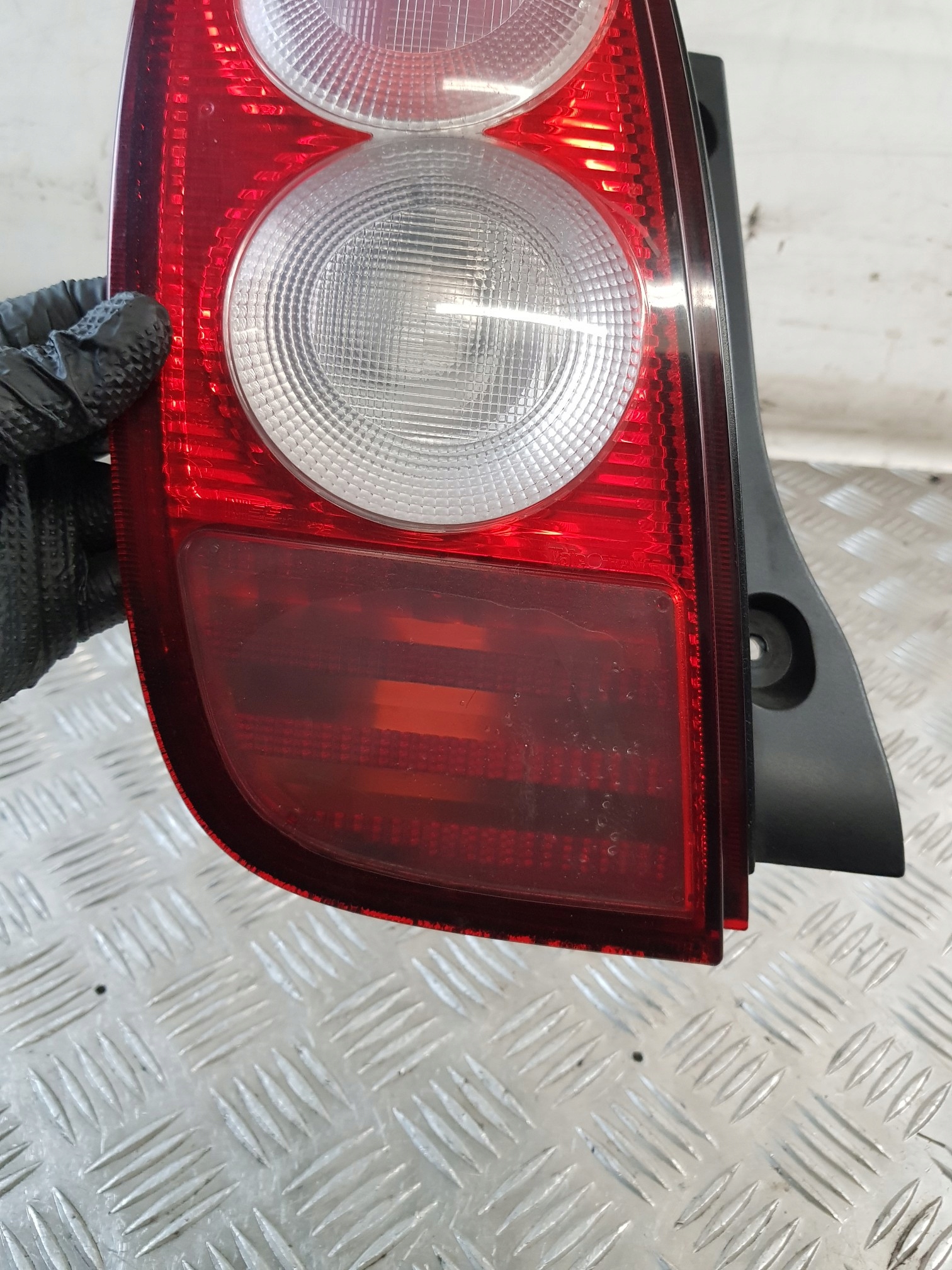 light left rear part NISSAN MICRA K12 EUROPA