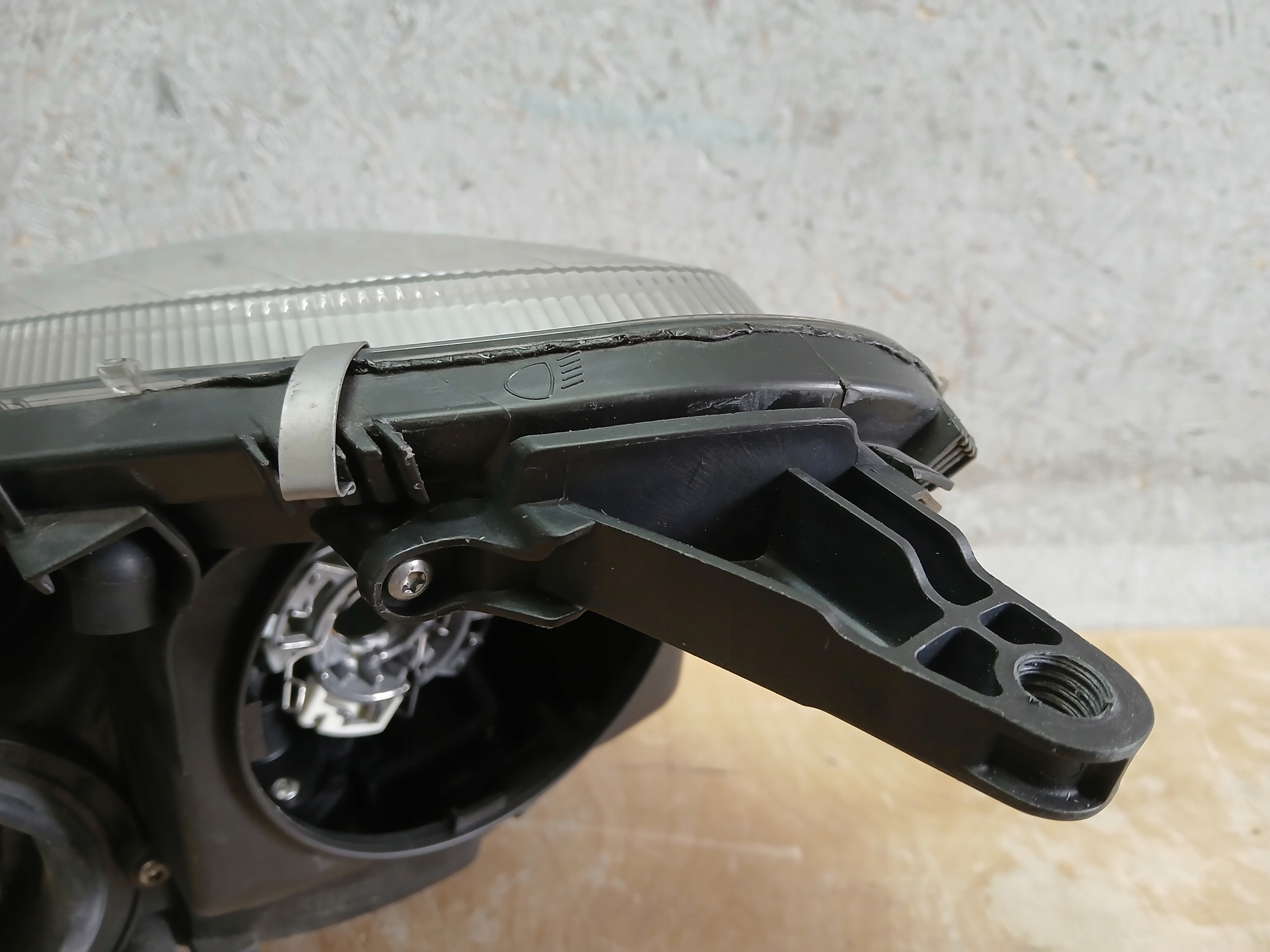 light front right MERCEDES SLK W171 XENON A1718203861