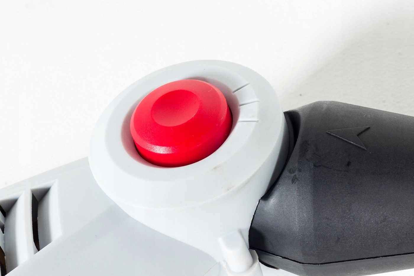 Piła ŁAŃCUCHOWA NAC 710 W 18 cm WYSIĘGNIK 200 cm Maksymalna moc 710 W