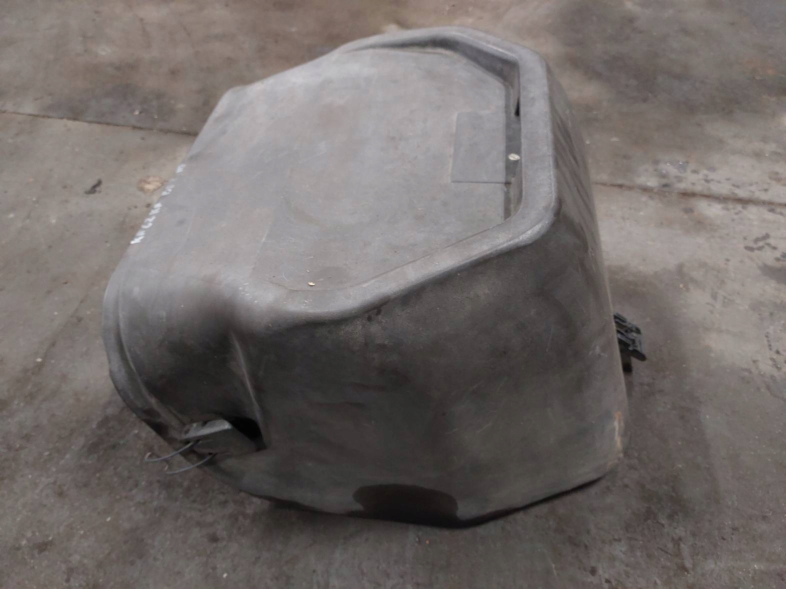 capot MERCEDES-BENZ T1 KACZKA