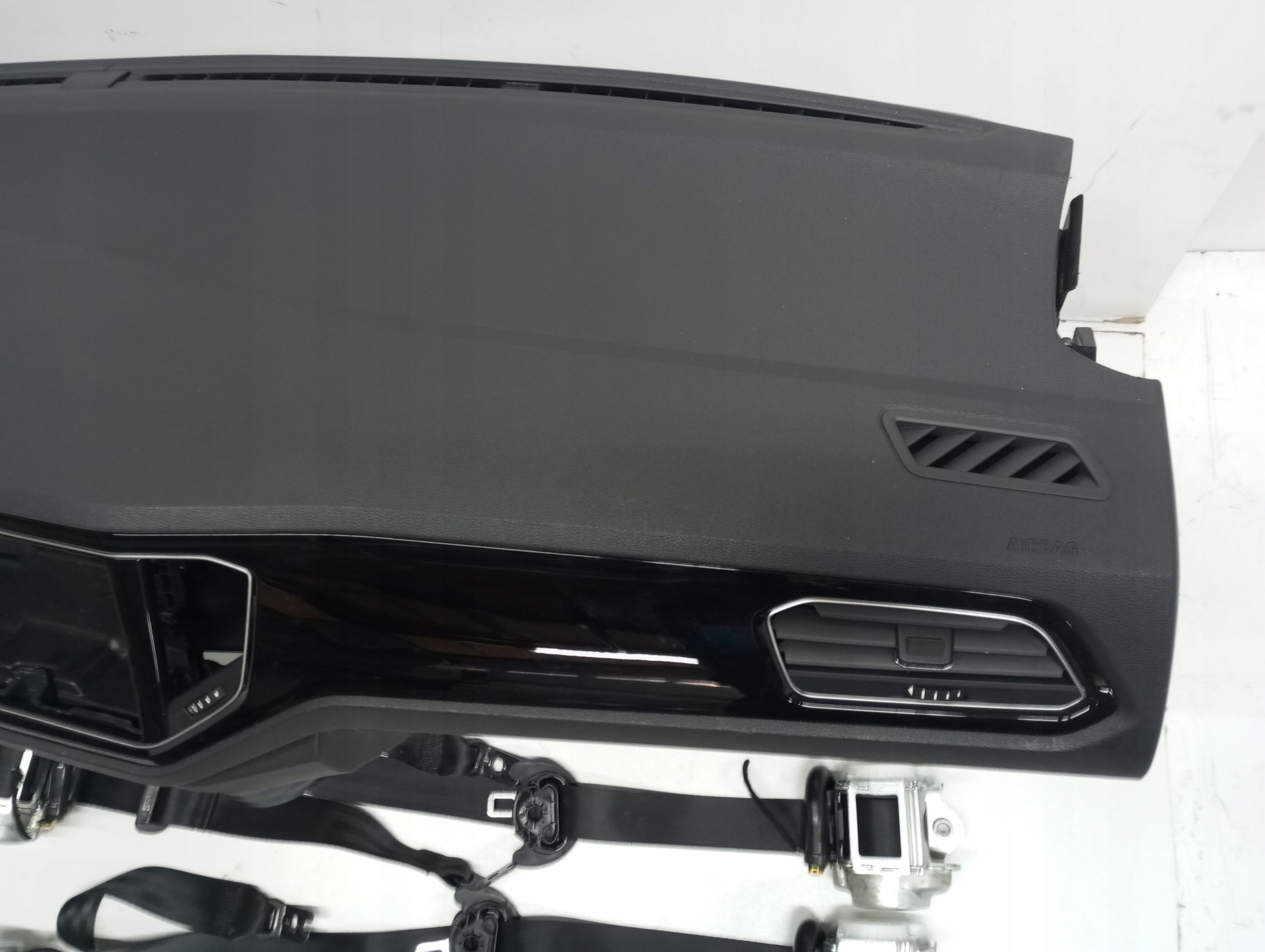 dashboard VW T ROC 2GA R-LINE