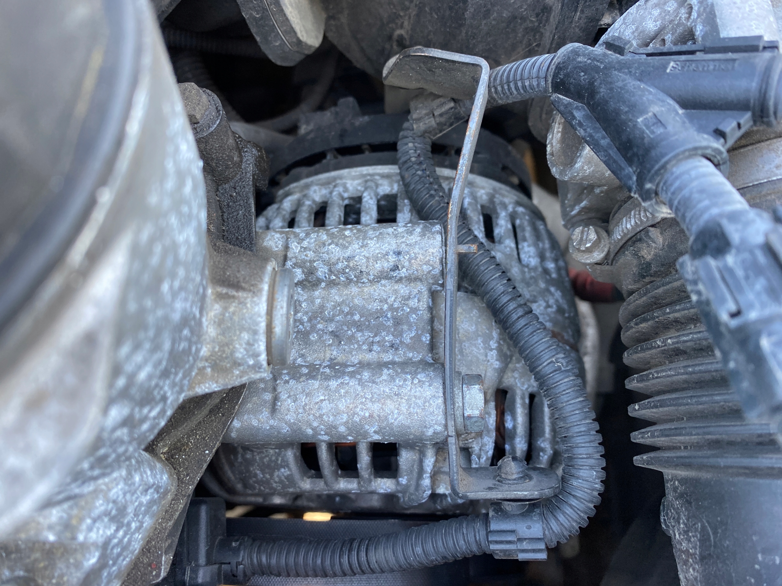 BMW 1 and E87 04-11 alternator 1.6 and