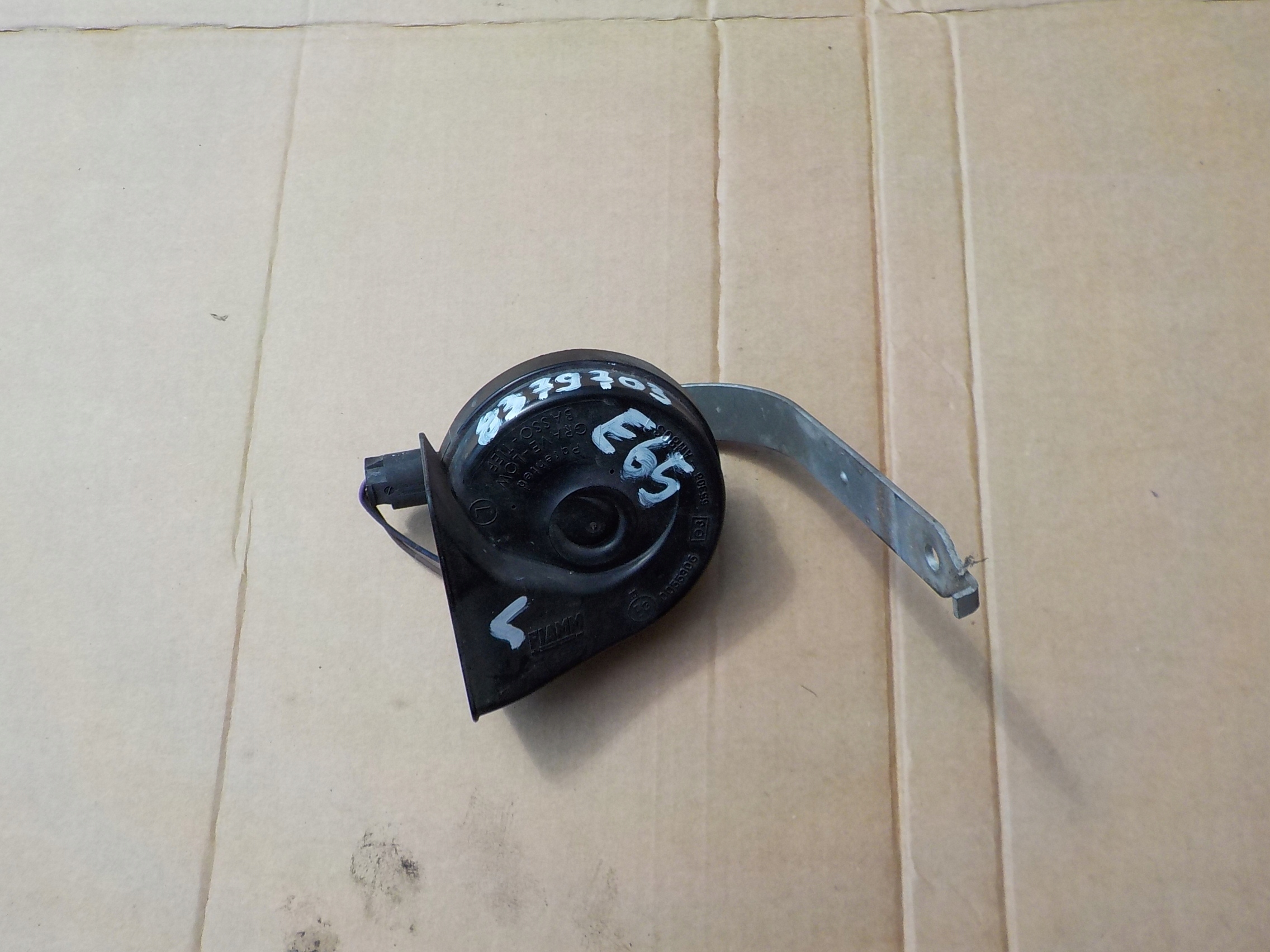 sygnal dzwiekowy klakson bmw e65 8379703
