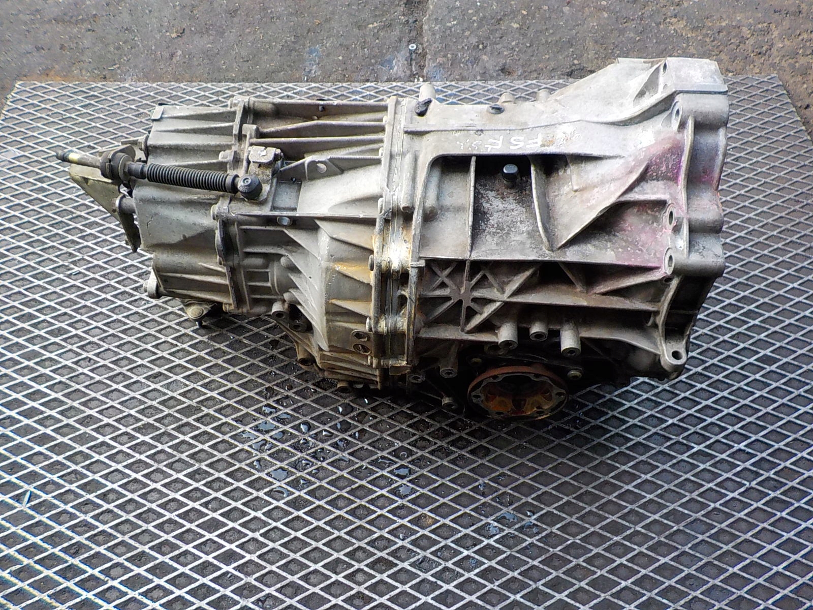 AUDI A4 B6 2.0 B Getriebe FSF